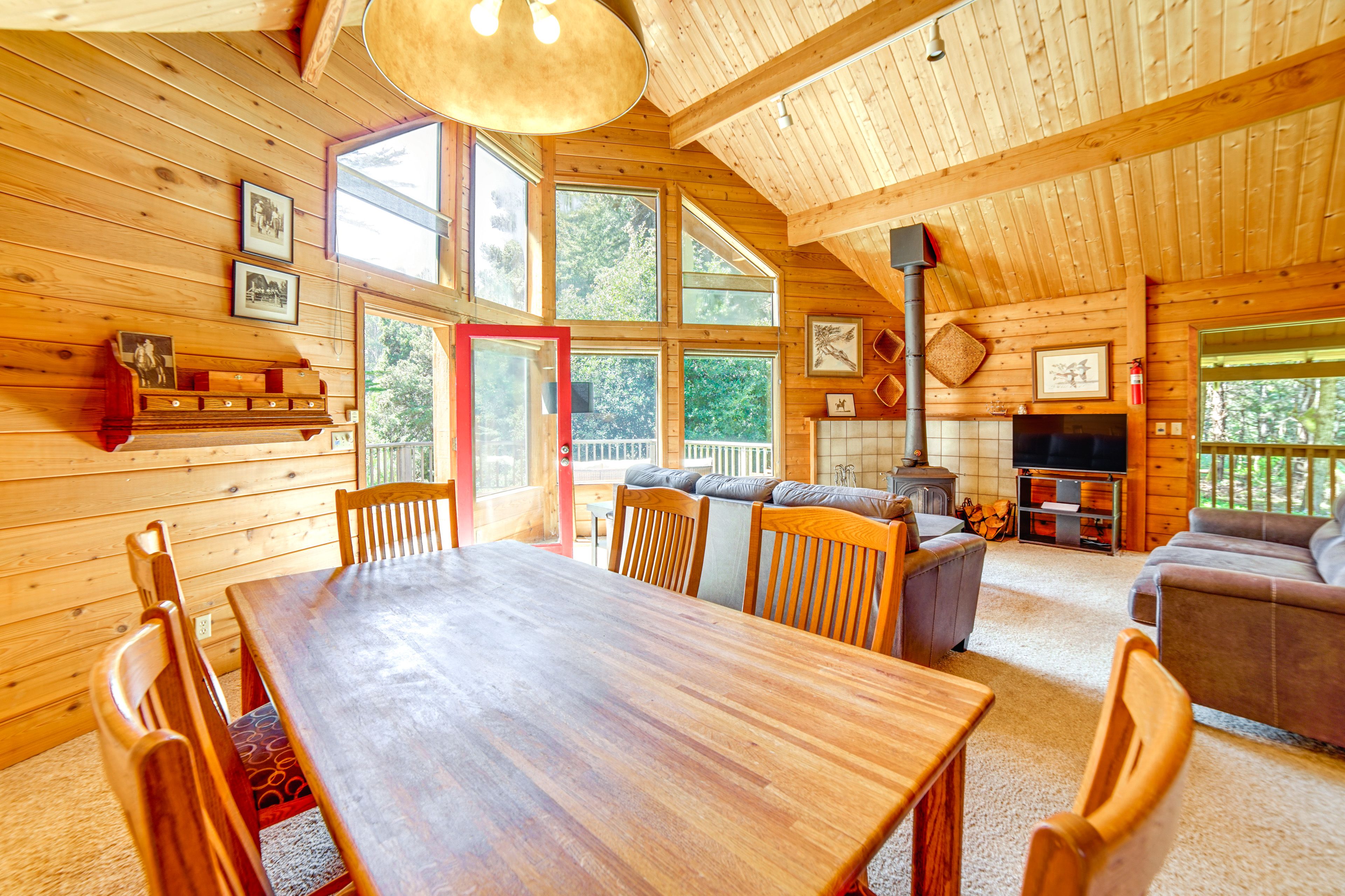 Living Area | Queen Sleeper Sofa | Wood-Burning Stove | Main Floor