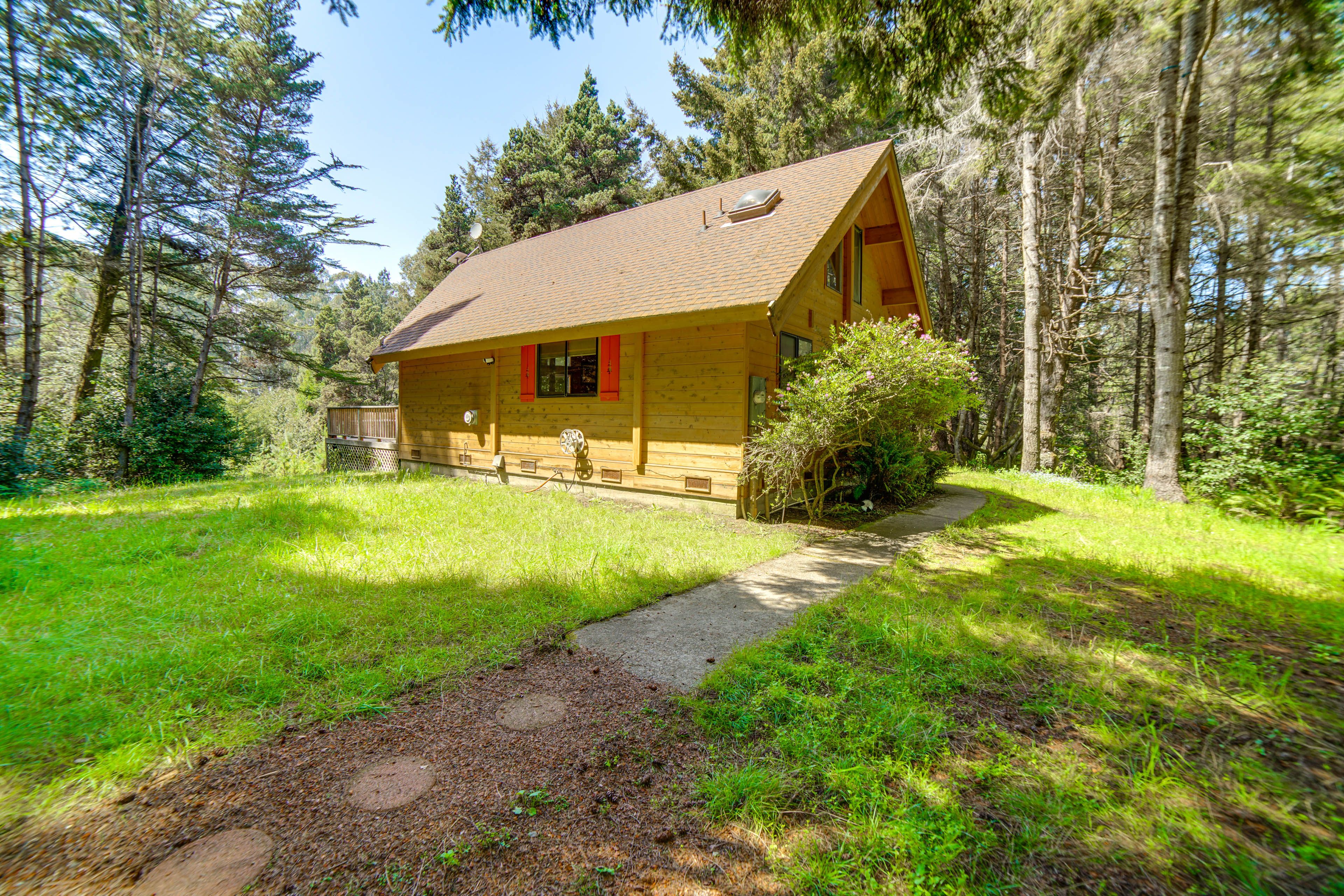 Cabin Exterior | Furnished Deck | Hot Tub