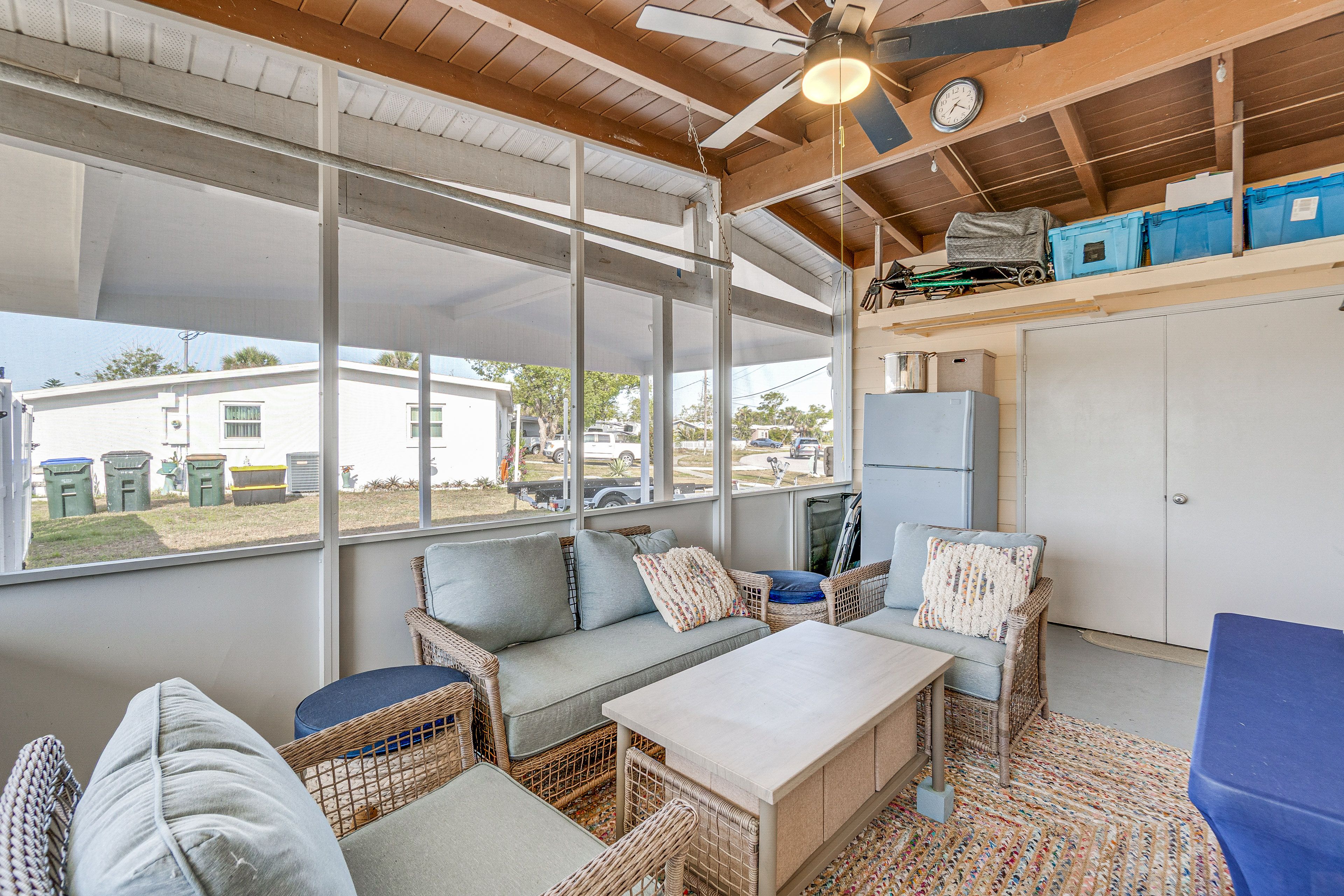 House Exterior | Screened Porch