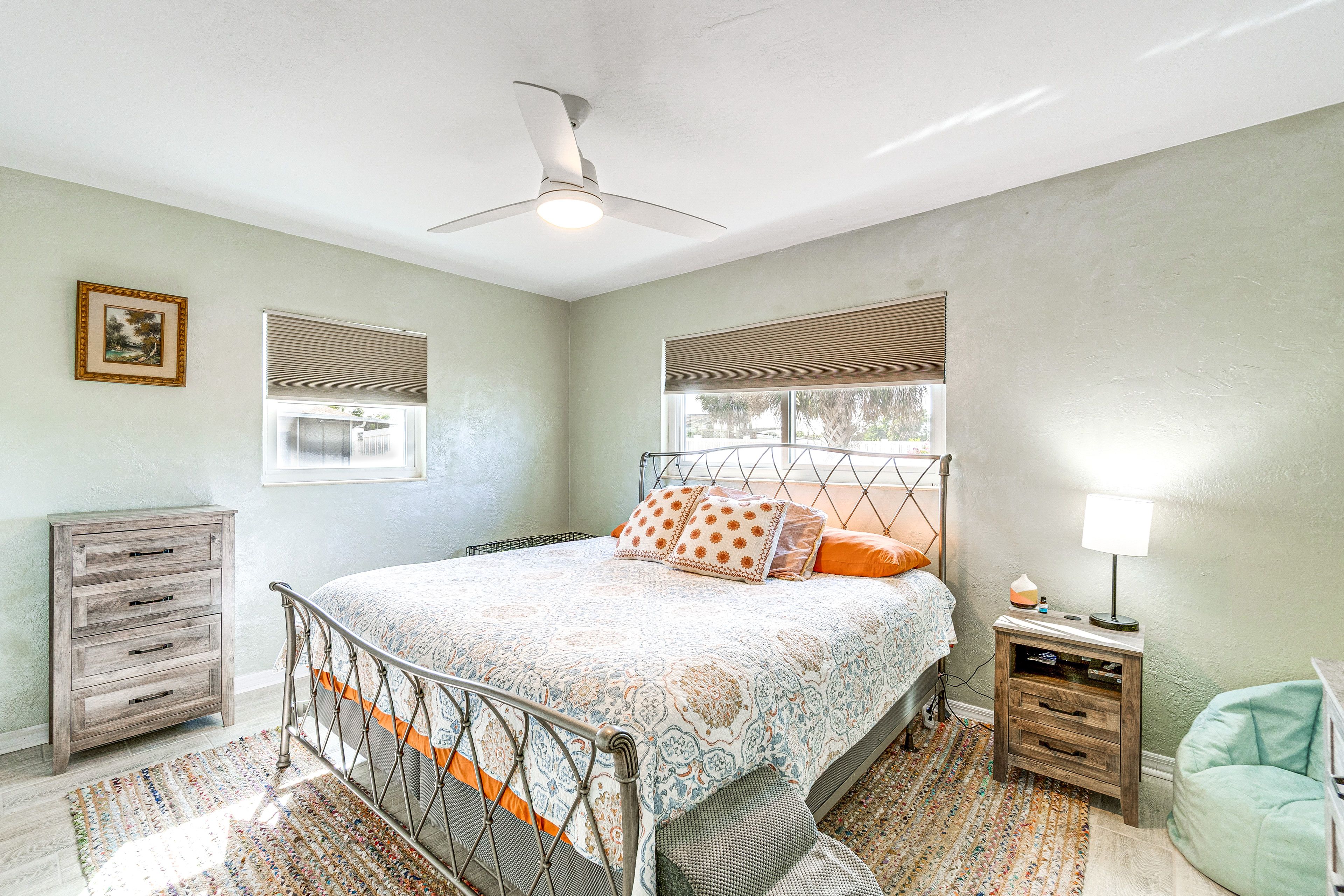 Bedroom 1 | King Bed | Smart TV w/ Cable