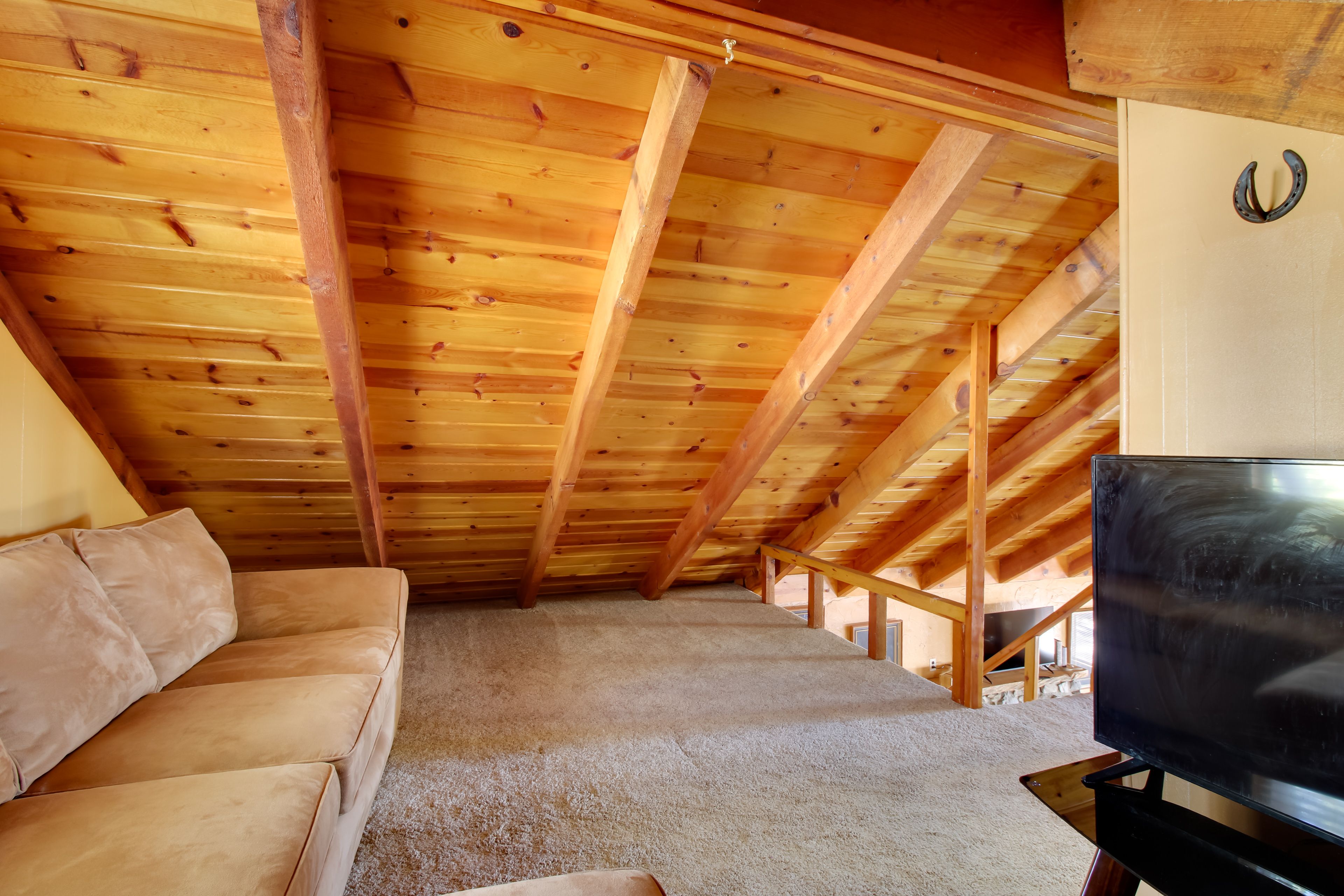 Loft | Queen Sleeper Sofa | 2nd Floor | Smart TV