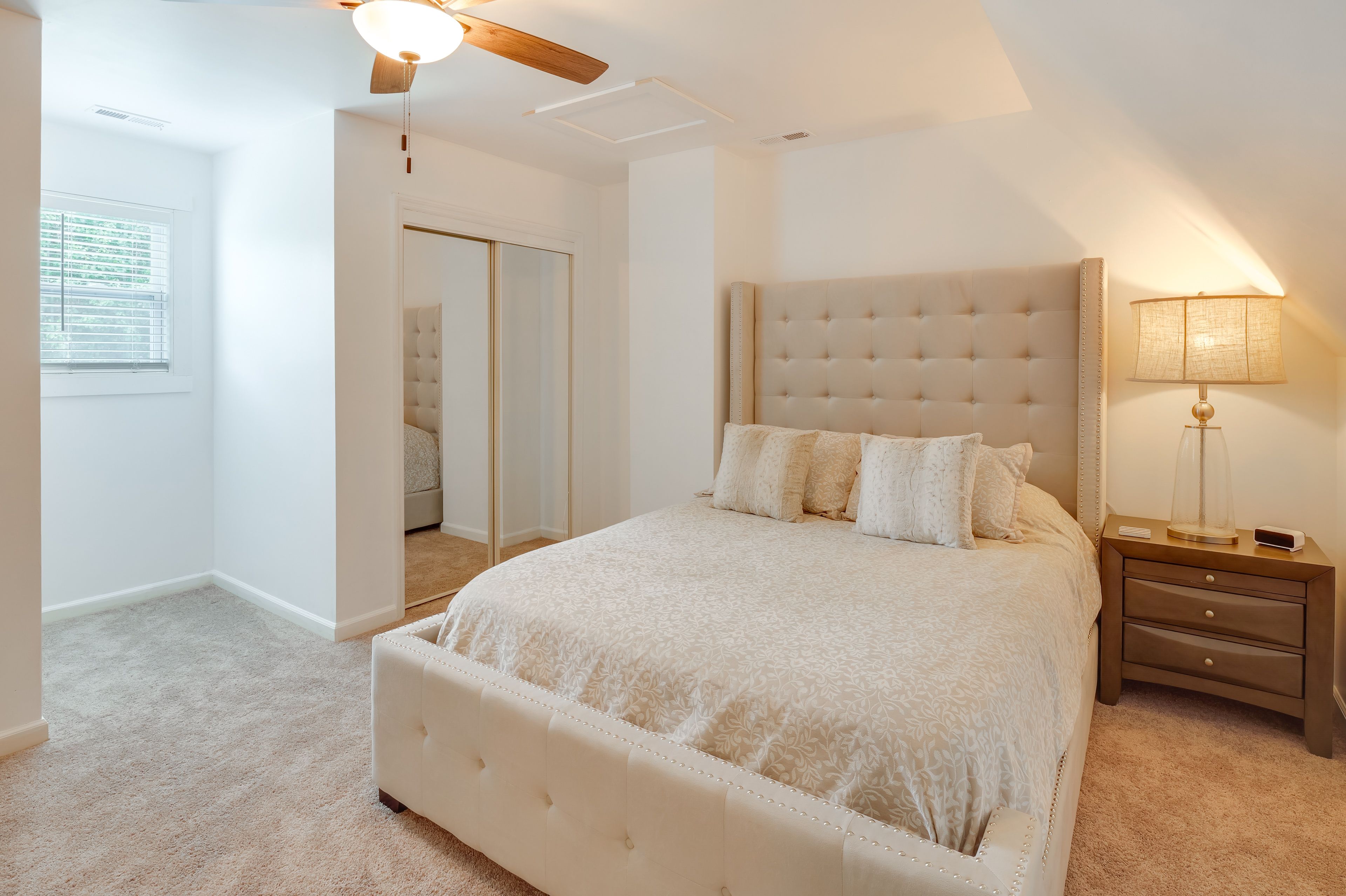 Bedroom 4 | Queen Bed | 2nd Floor