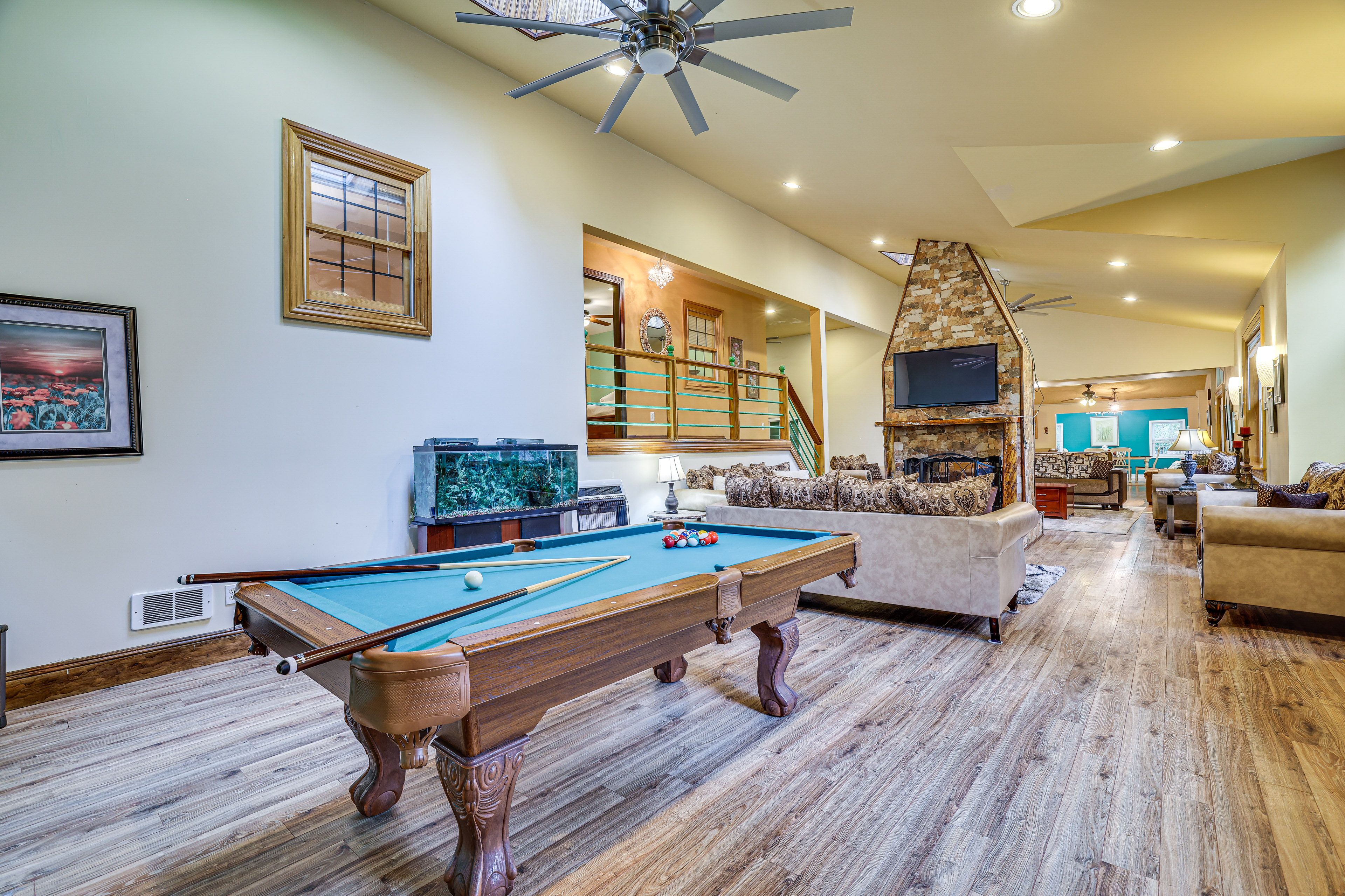 Family Room | Pool Table | Central Heating