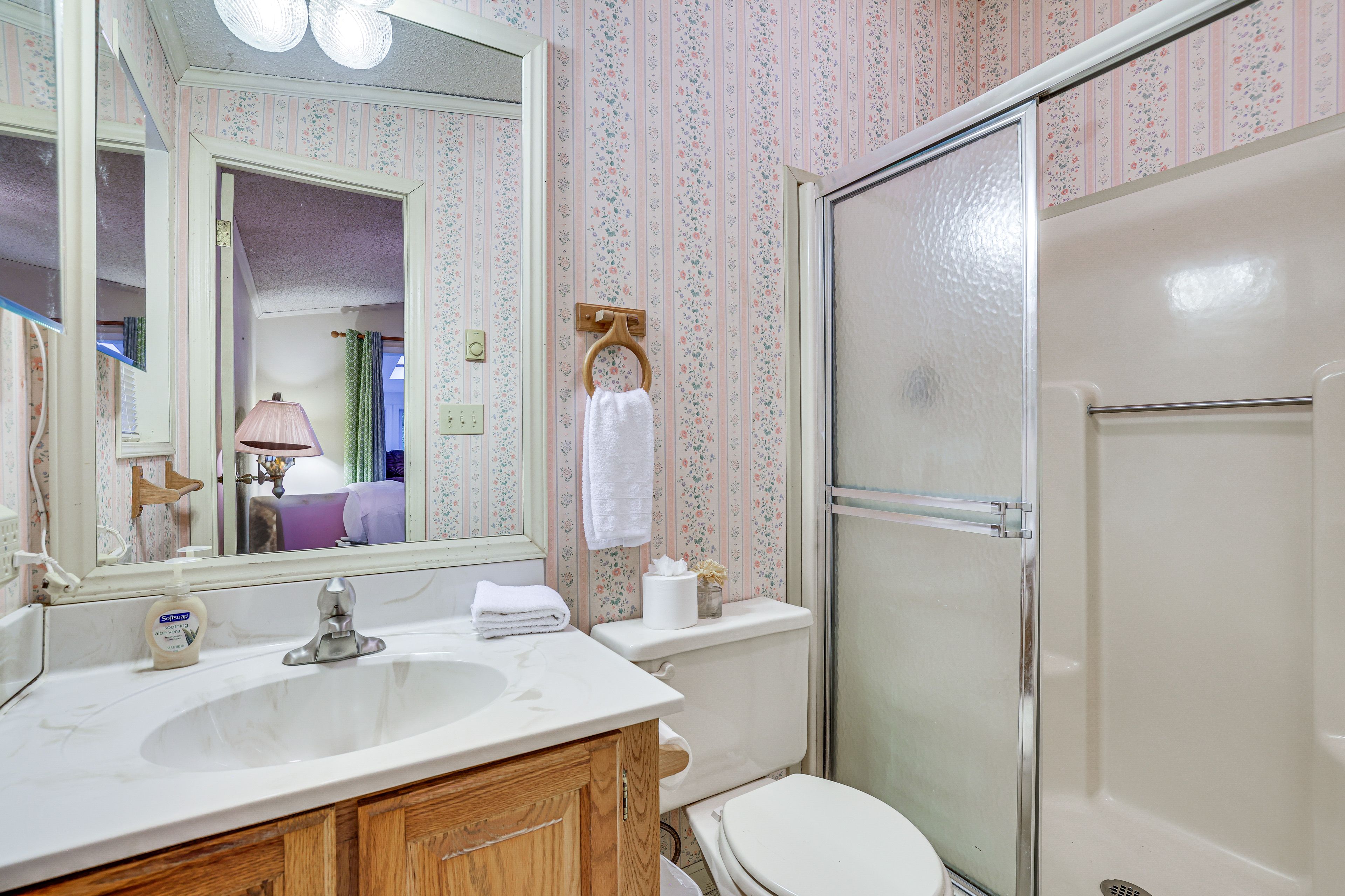 Full Bathroom | Main Level