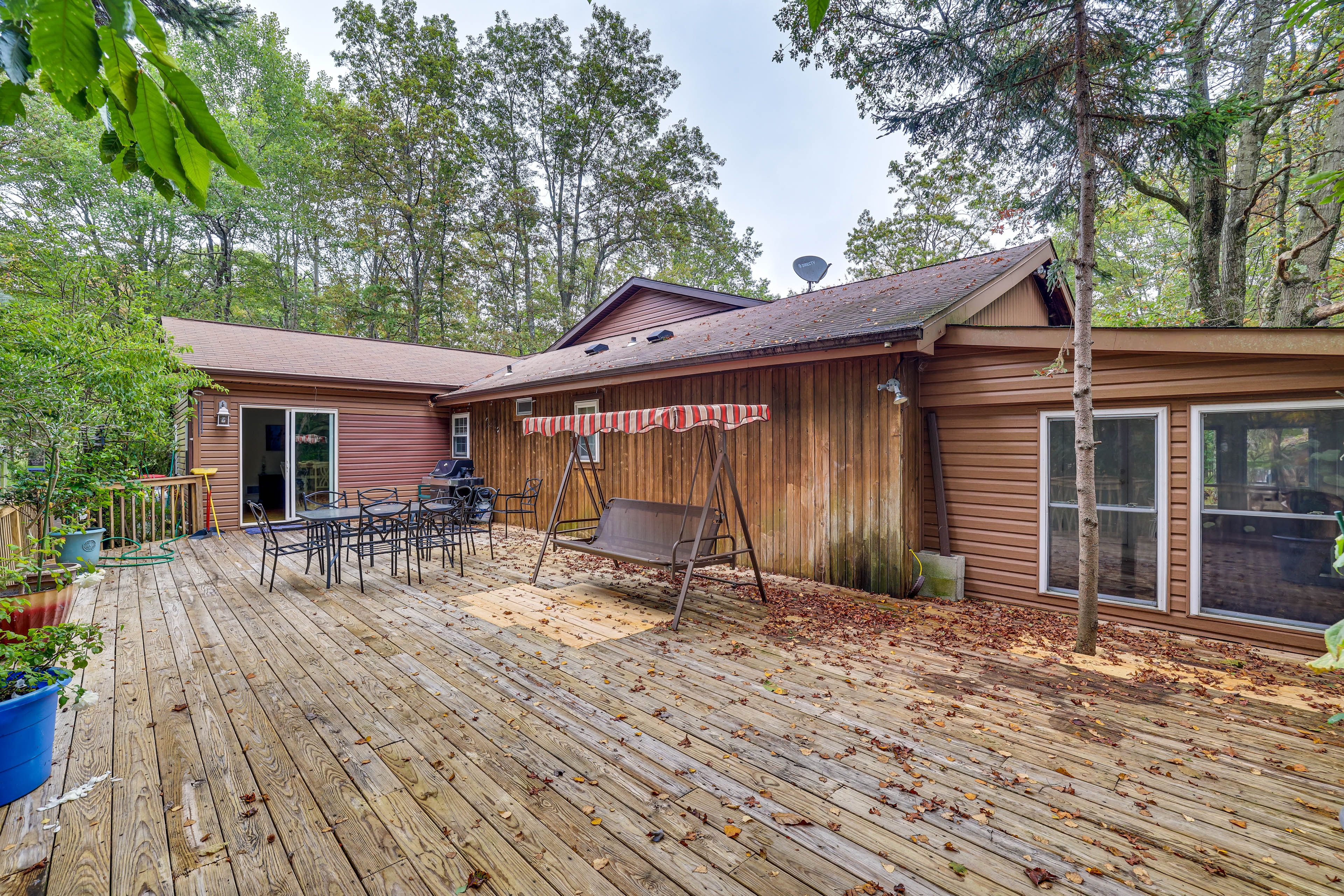 Private Deck | Gas Grill