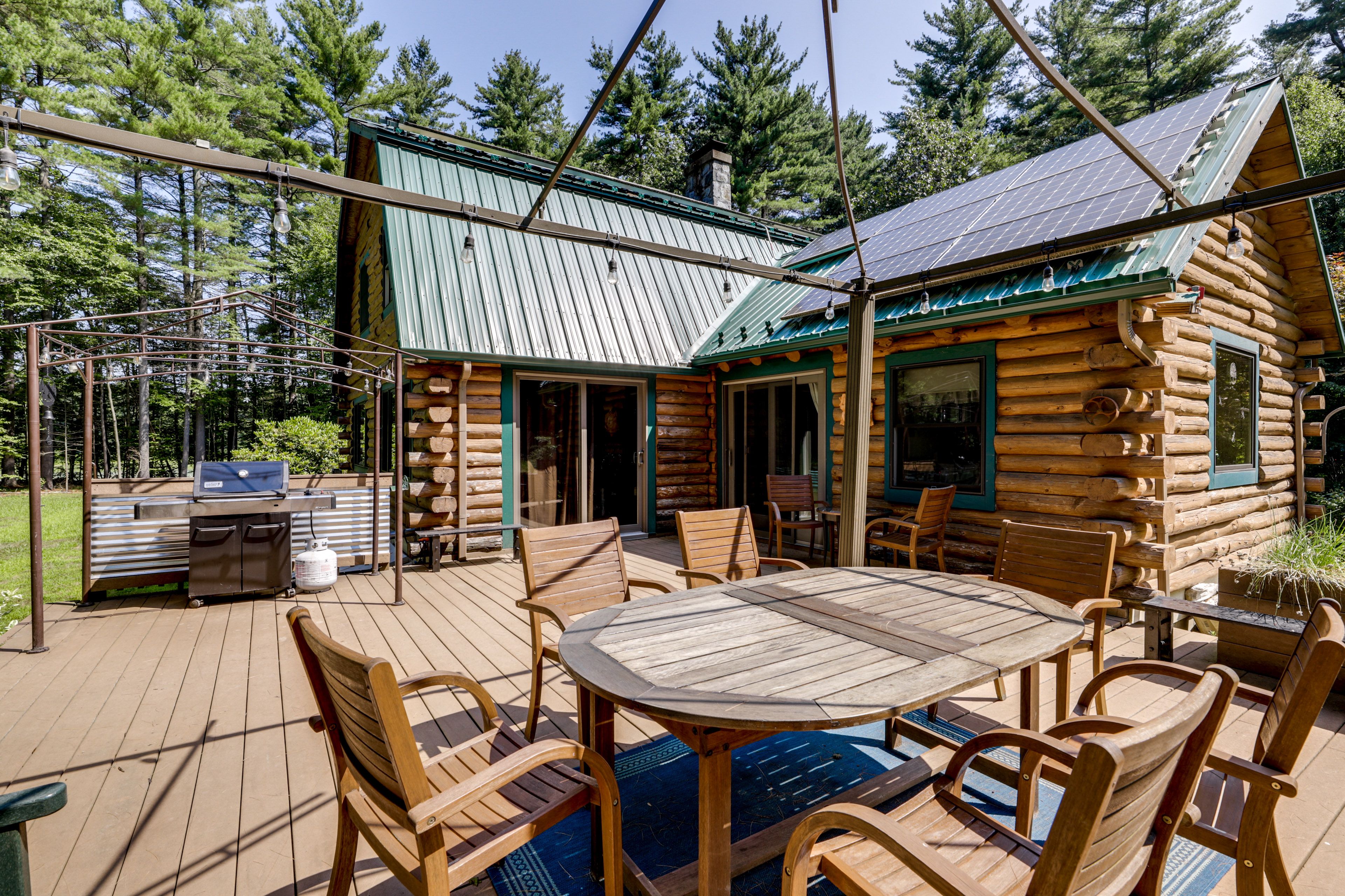 Sunderland Vacation Rental | 3BR | 2BA | Steps Required | 2,056 Sq Ft