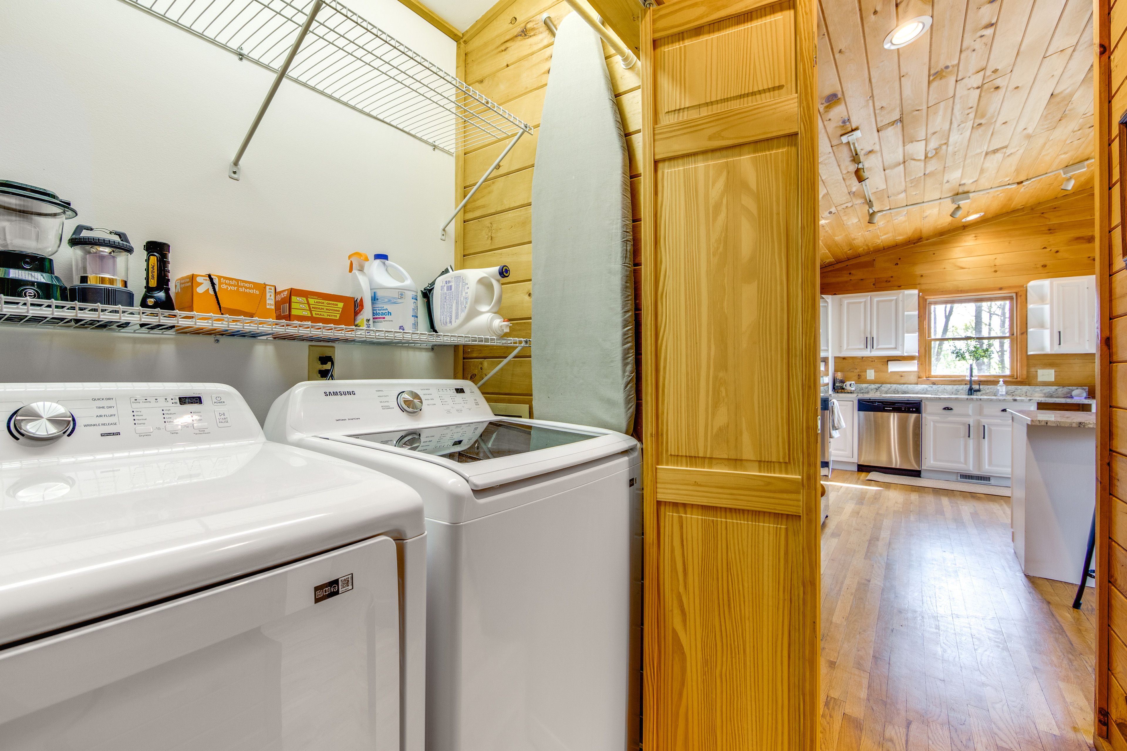 Laundry Closet | Main Level | Washer & Dryer