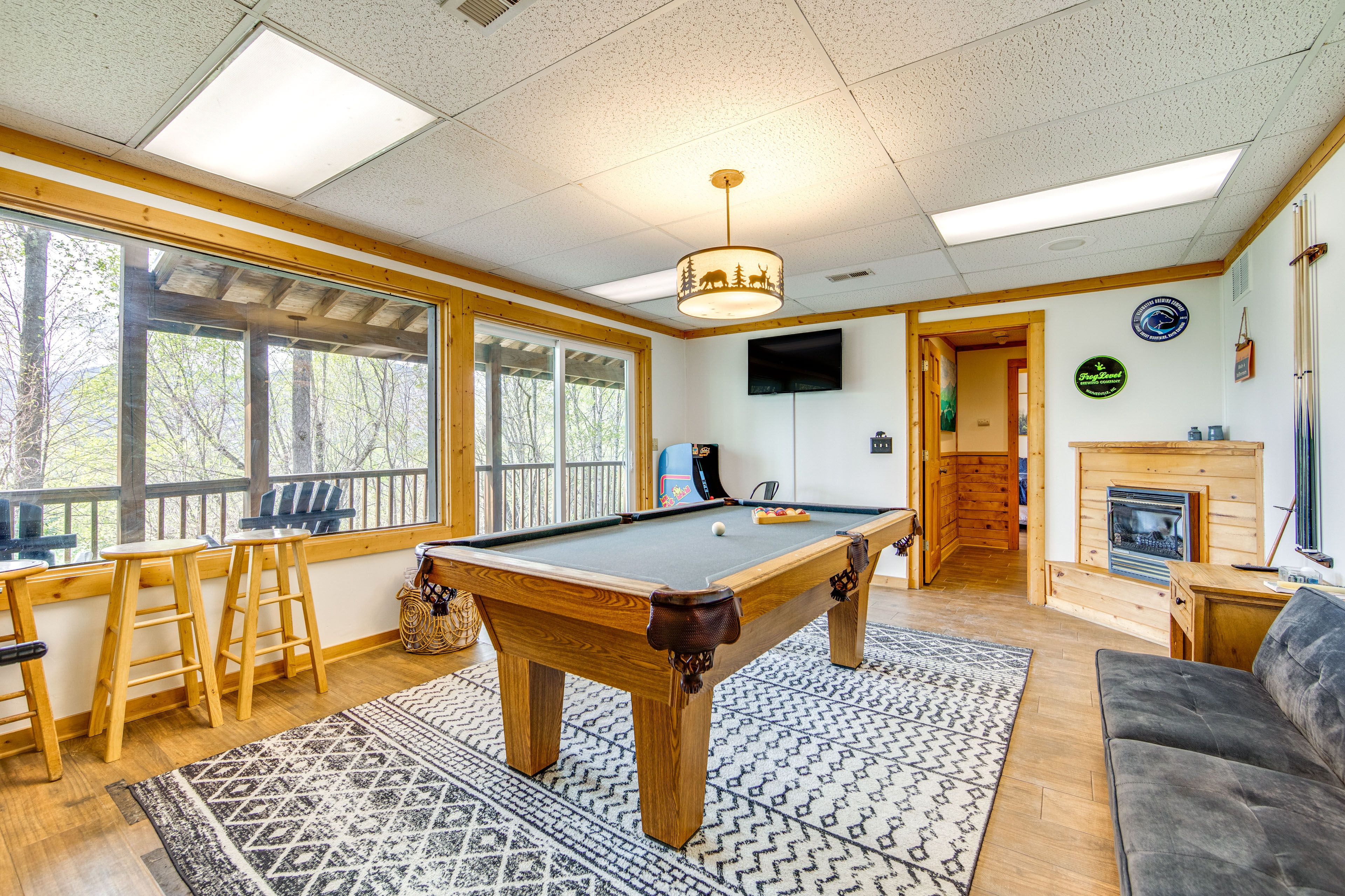 Game Room | Lower Level | Pool Table | Smart TV