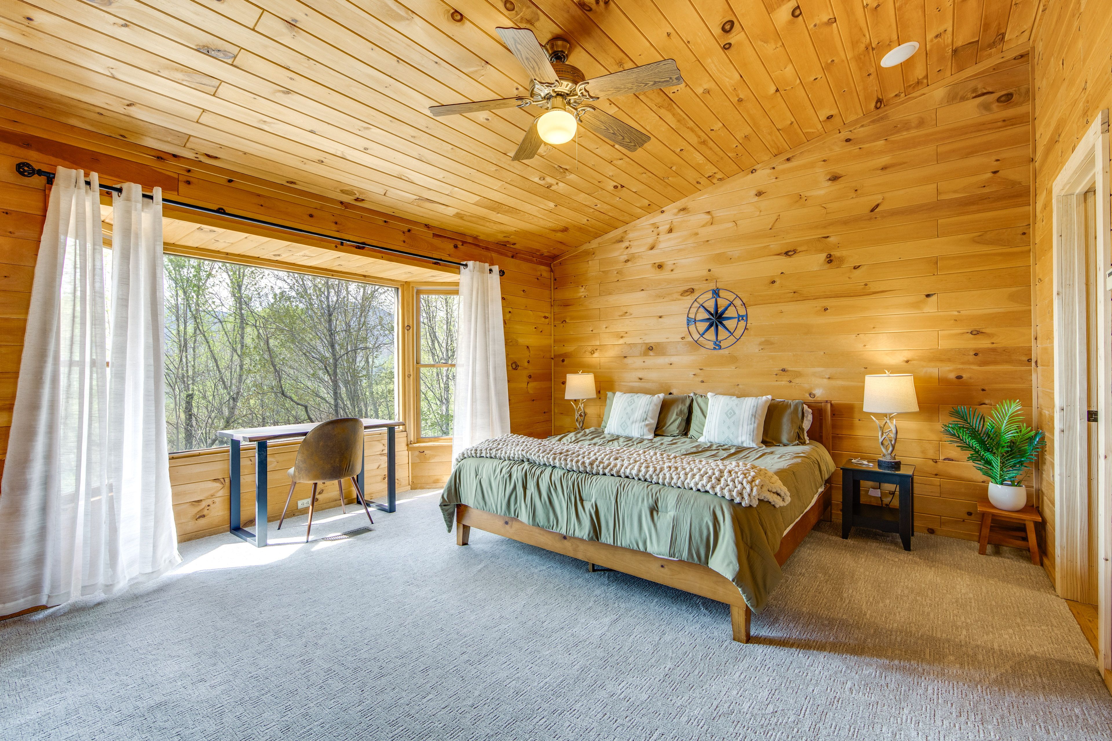 Bedroom 1 | Main Level | King Bed | Smart TV