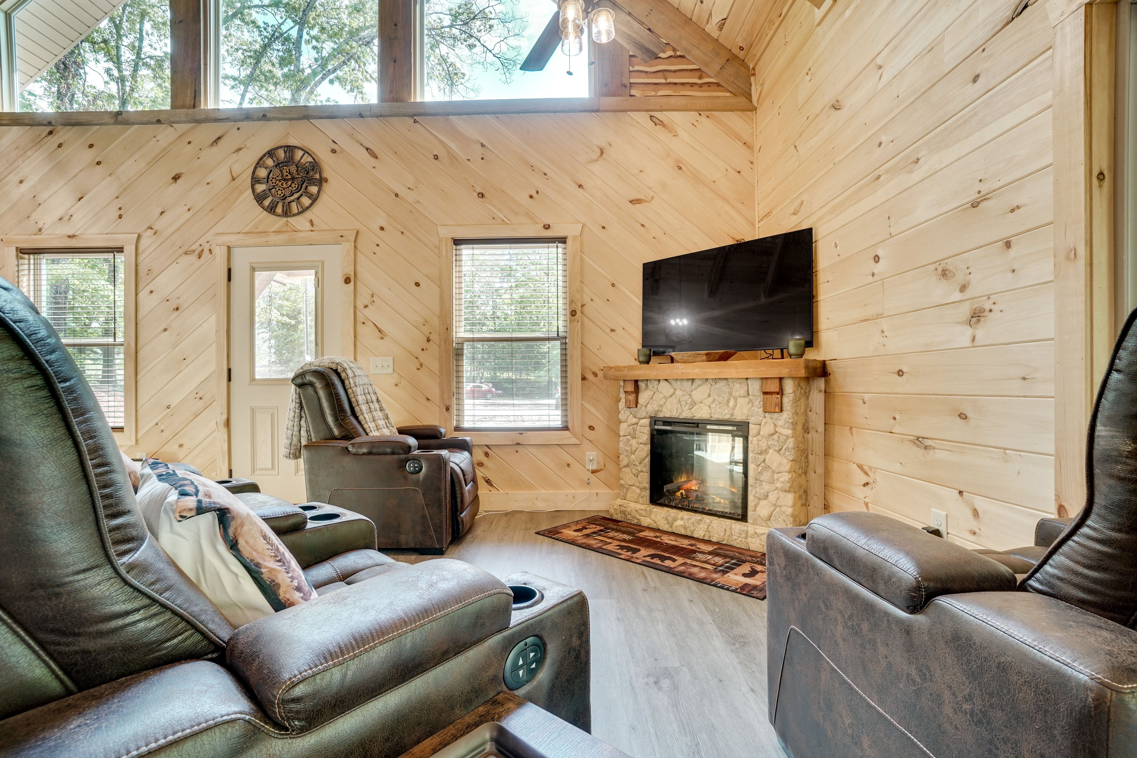 Living Area | Smart TV | Electric Fireplace