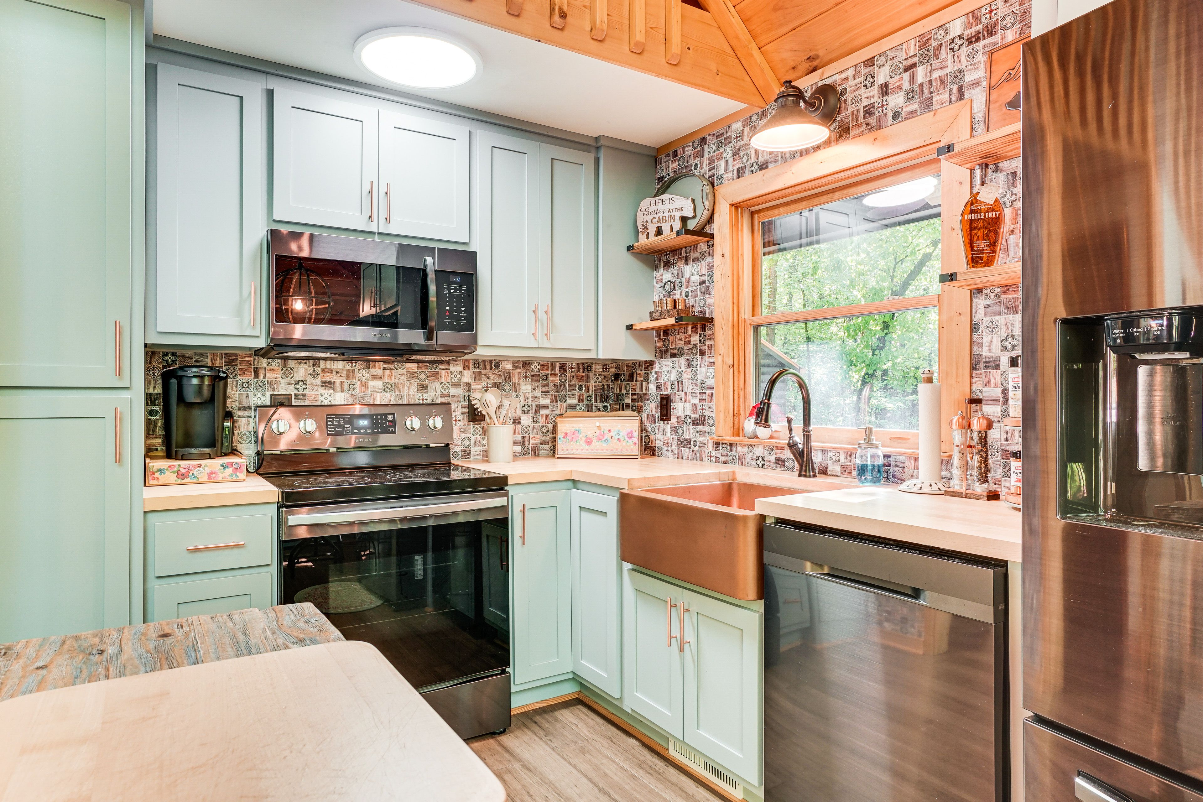 Kitchen | 1st Floor | Keurig Coffee Maker