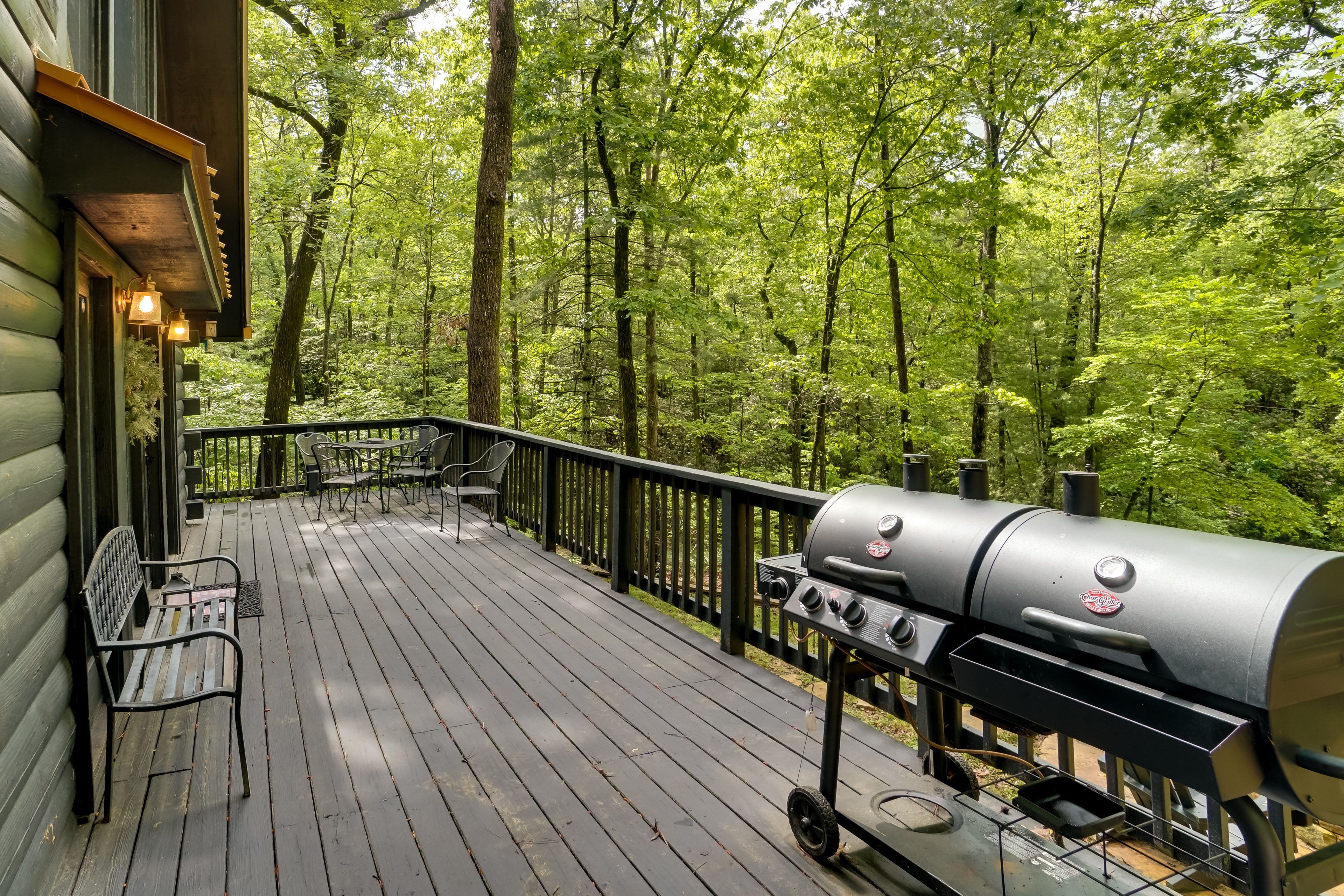 Deck | 2-Story Cabin | 1,248 Sq Ft
