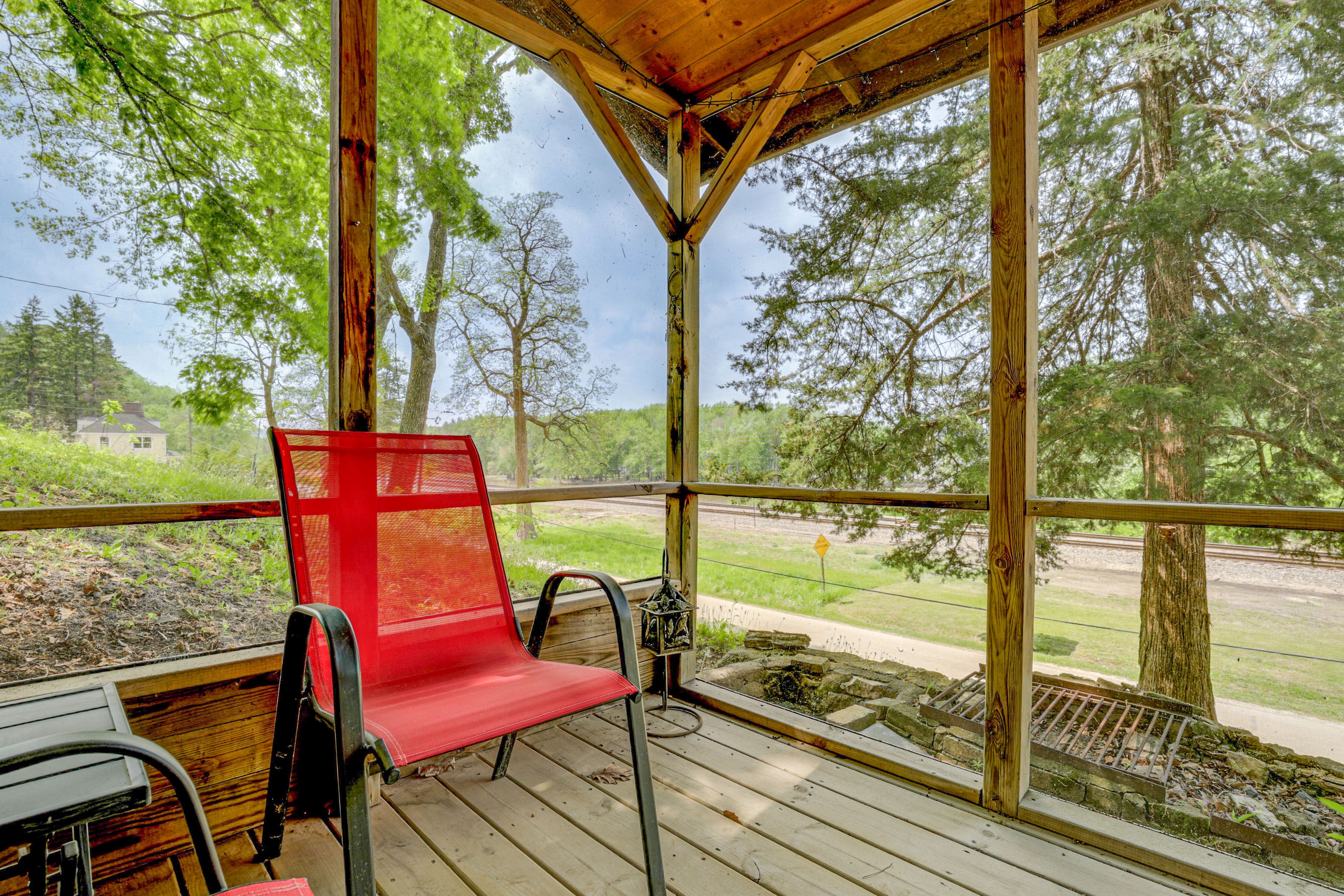 Screened Porch