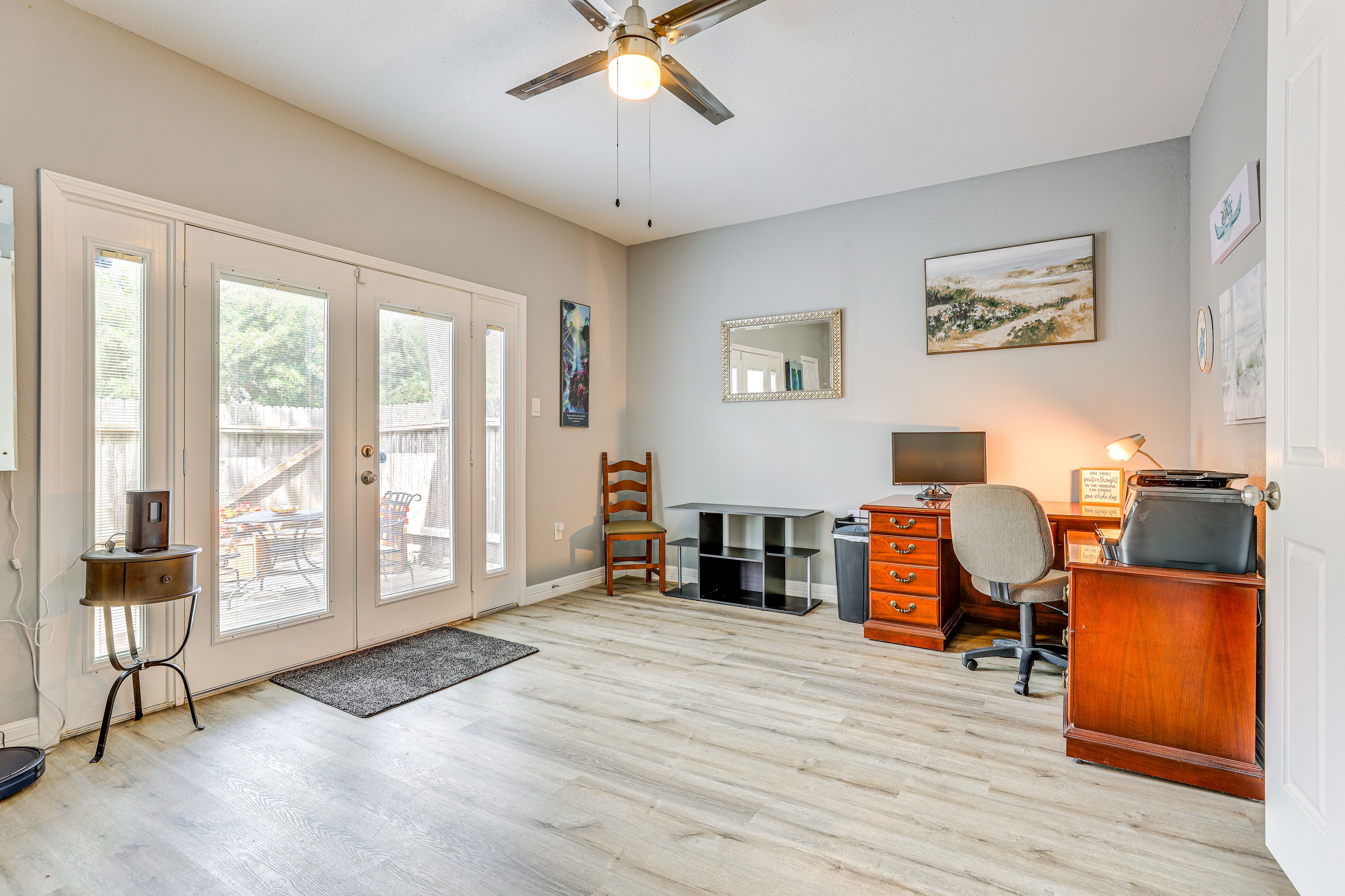 Office | Full Futon | 1st Floor