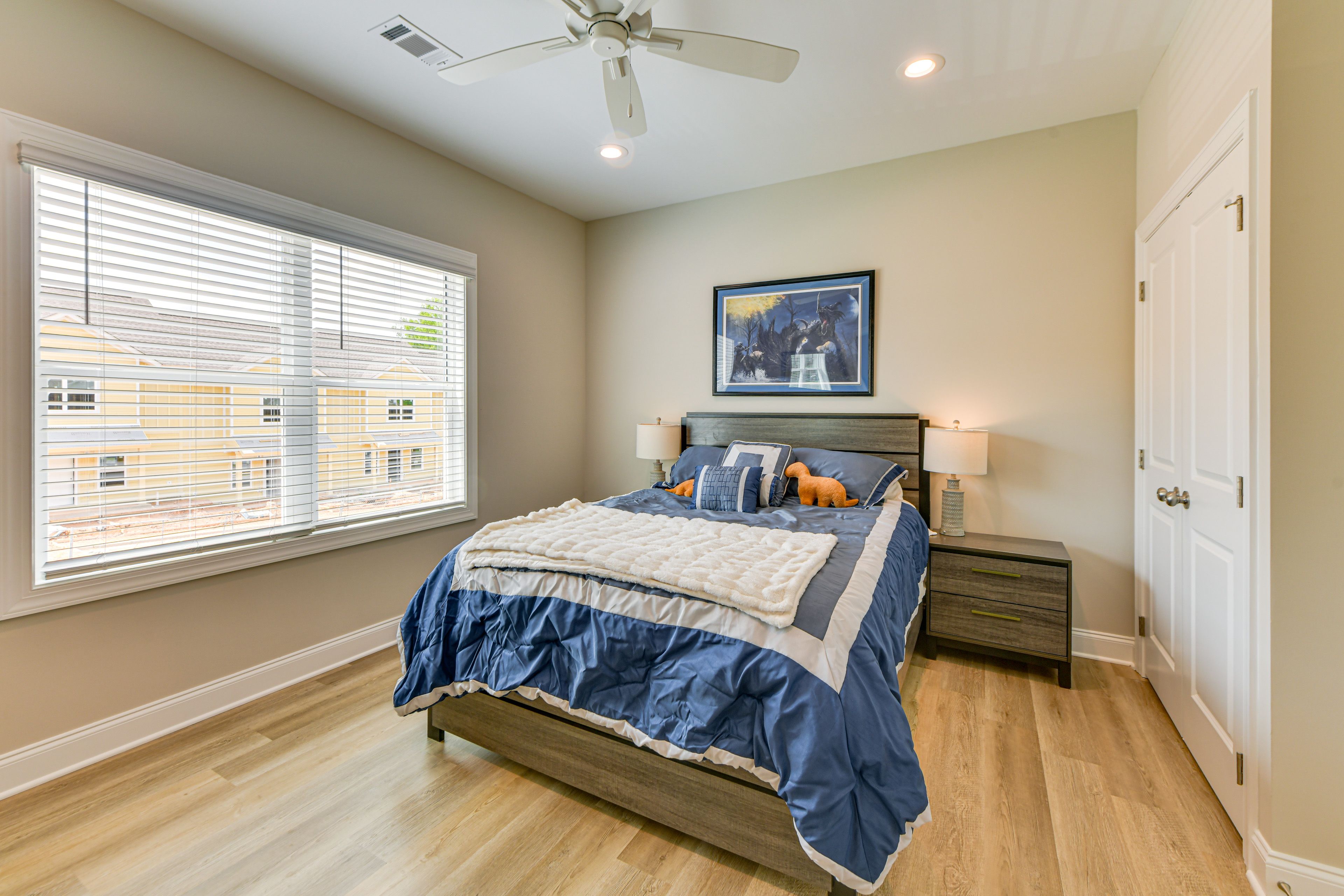 Bedroom 1 | 2nd Floor | Queen Bed