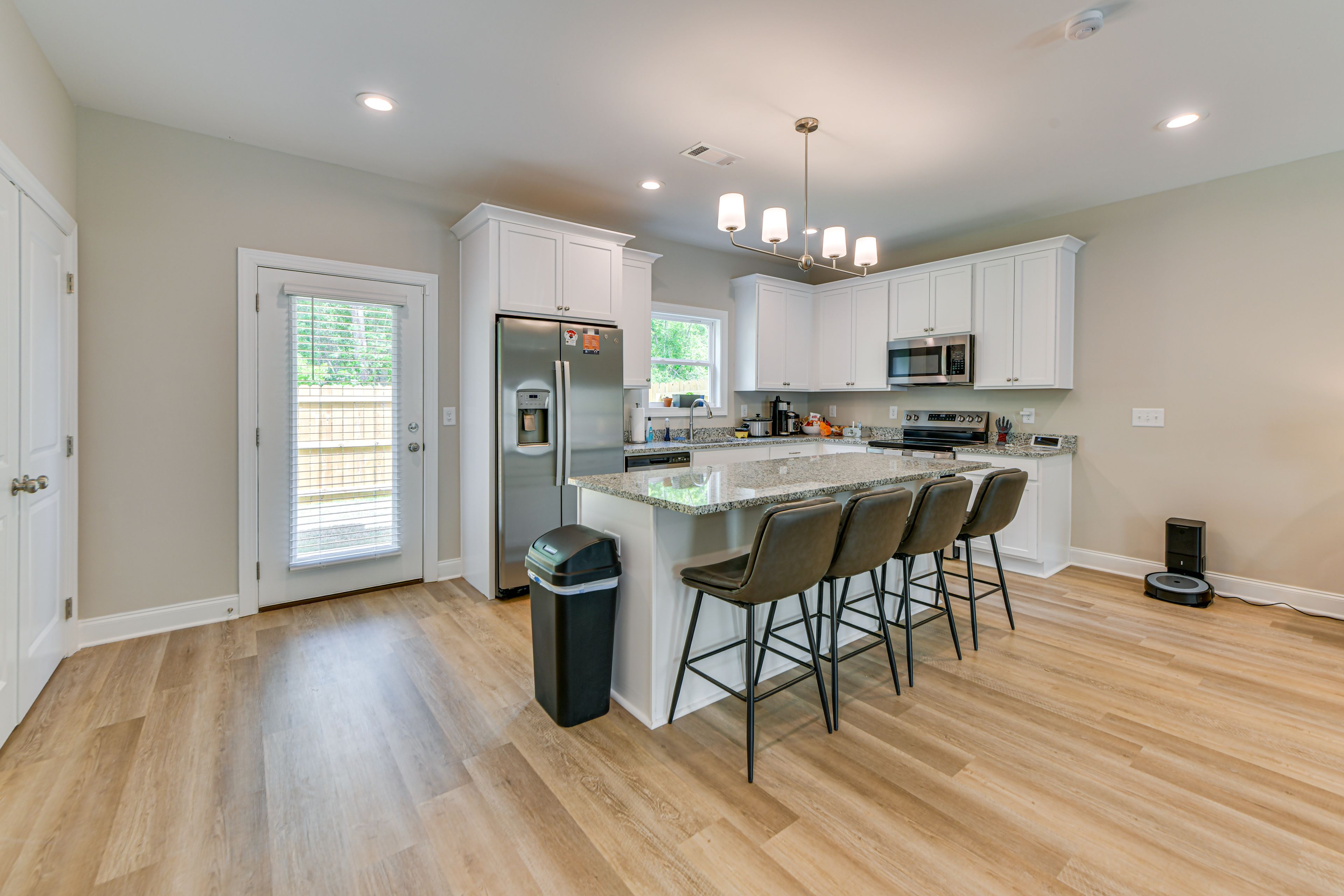 Kitchen | 1st Floor | Single-Serve Coffee Maker | Dishwasher | Cooking Basics