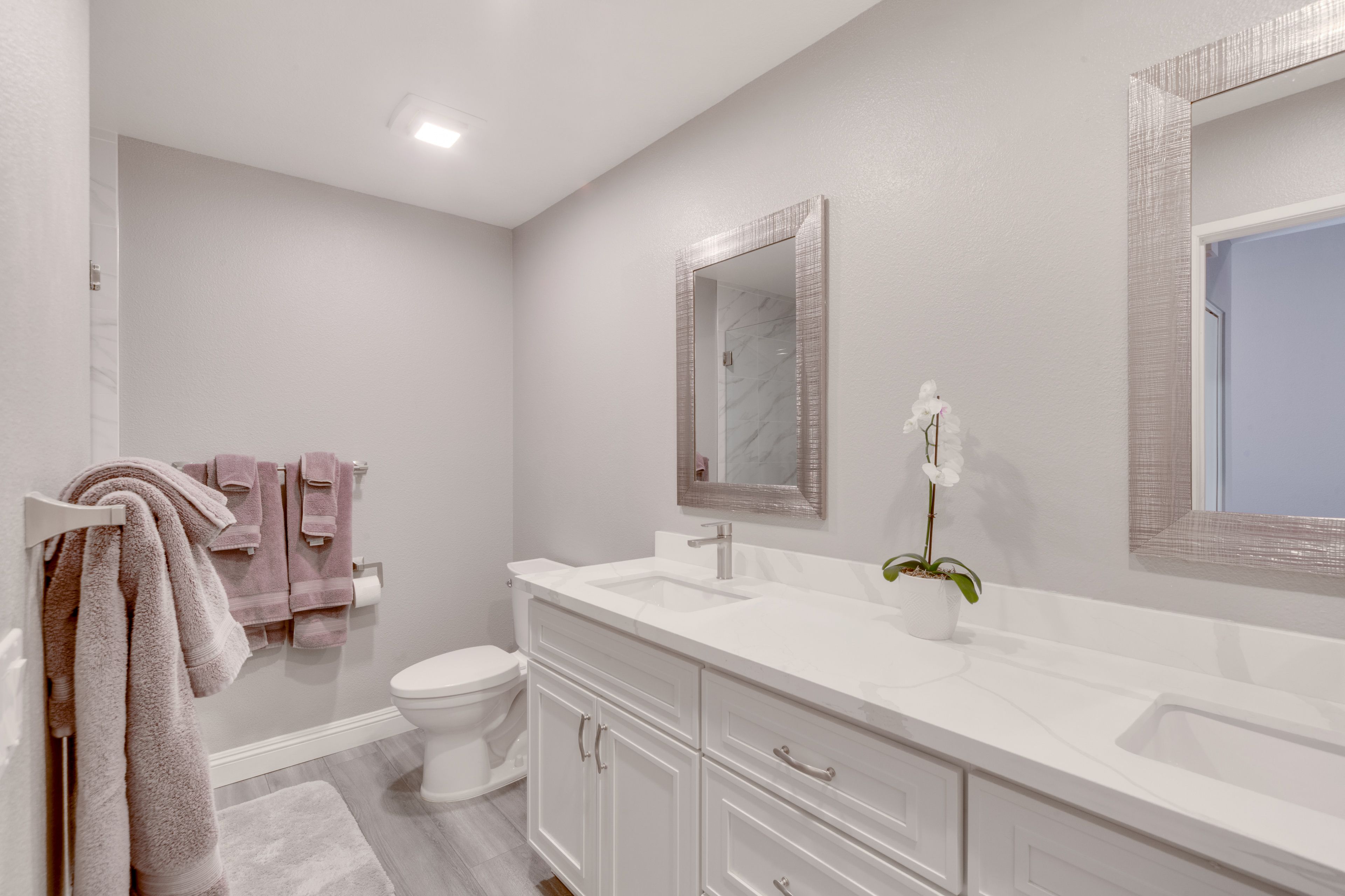 En-Suite Bathroom | Complimentary Toiletries | Hair Dryer