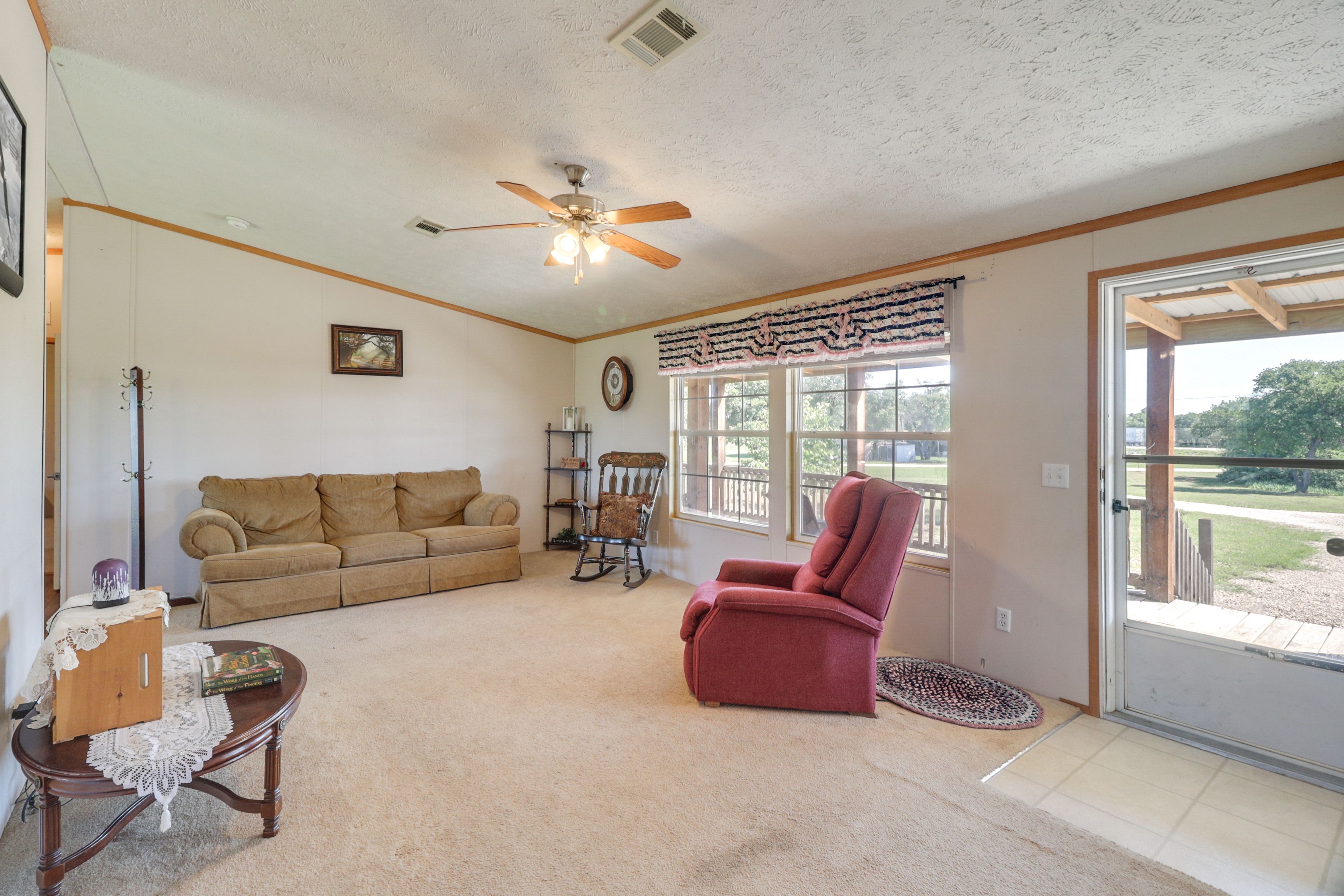 Living Room | Single-Story Property