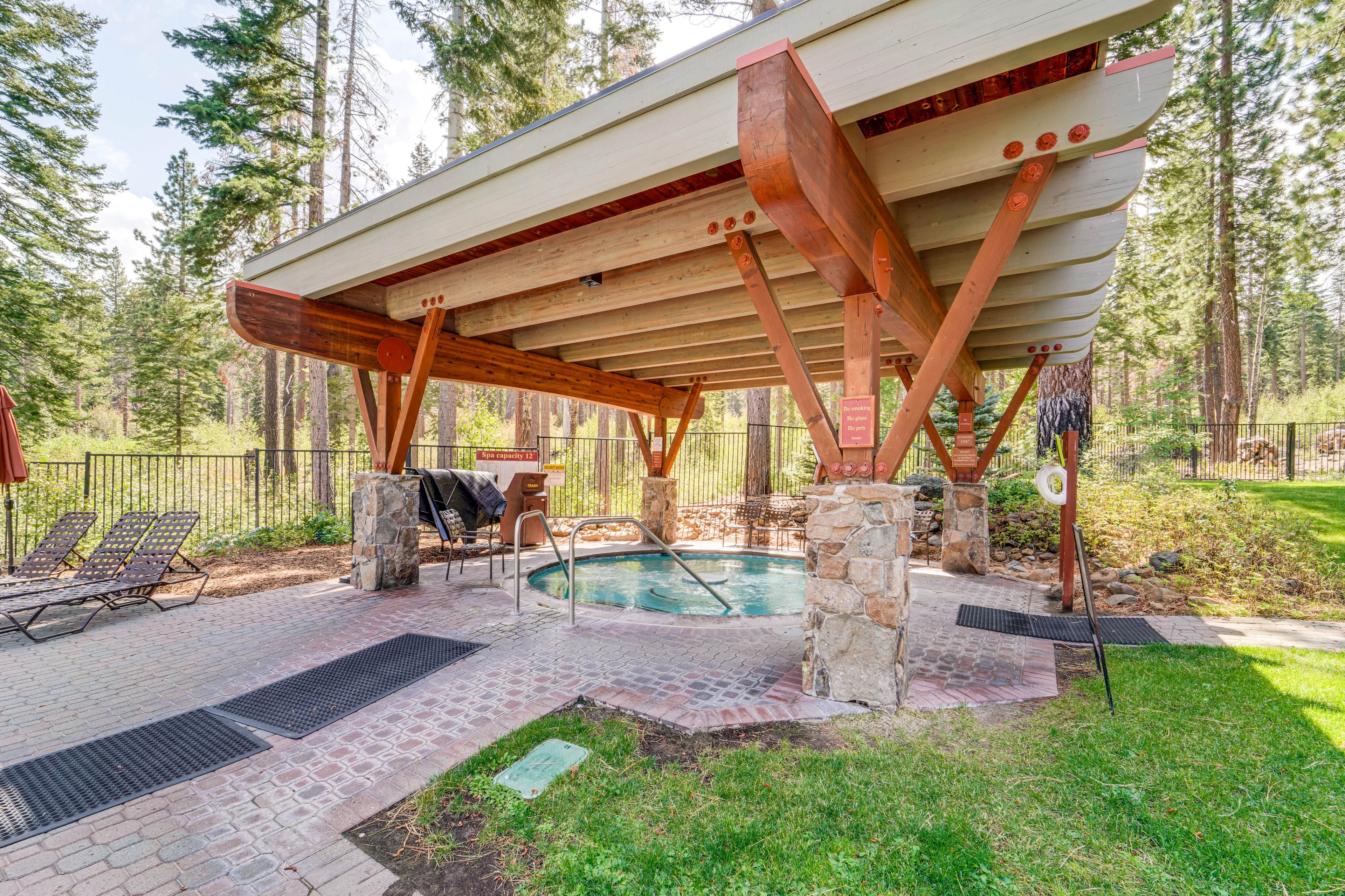 Northstar Resort | Community Amenities | Hot Tub