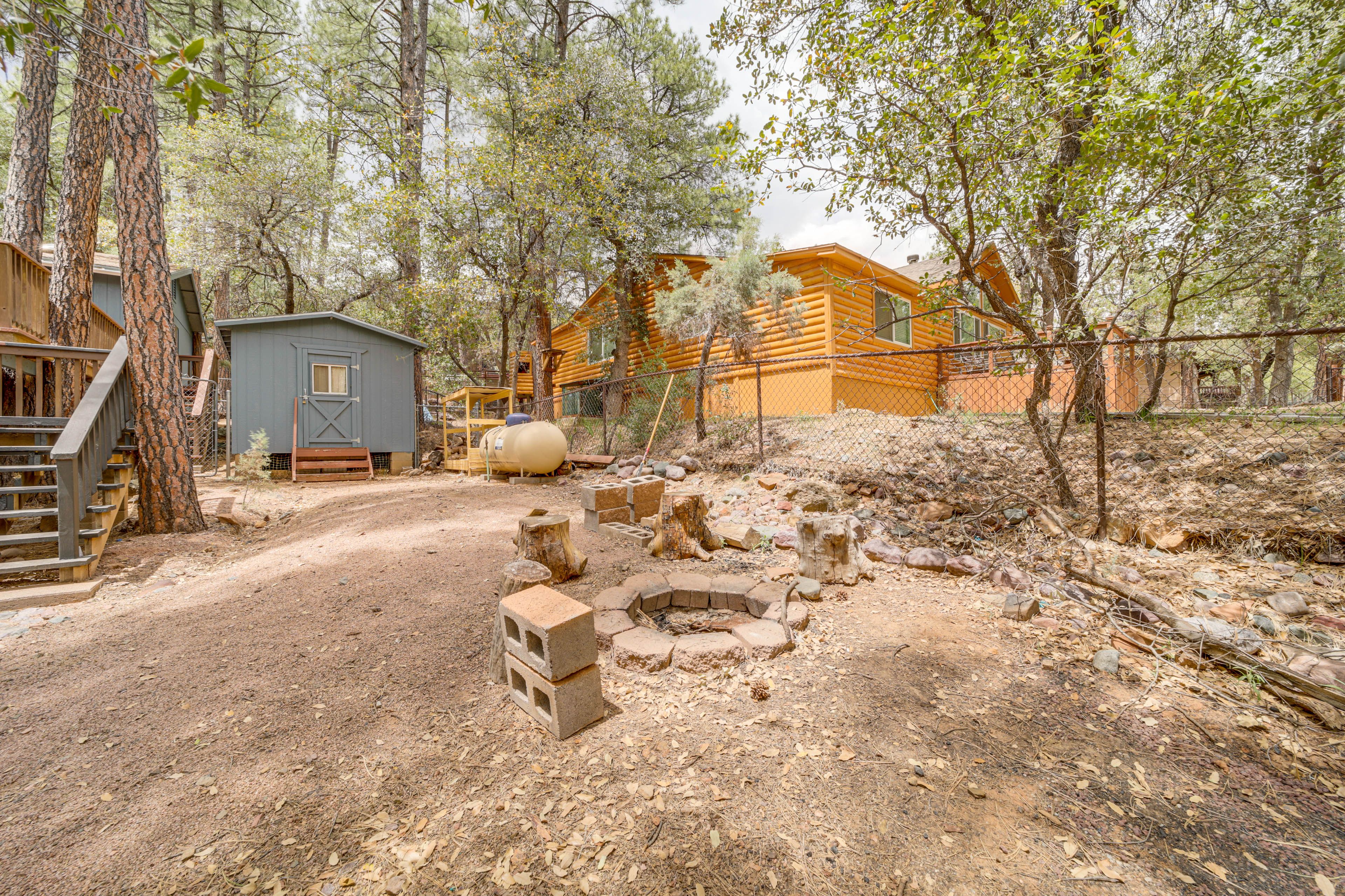 Private Yard (Unfenced) | Wood-Burning Fire Pit