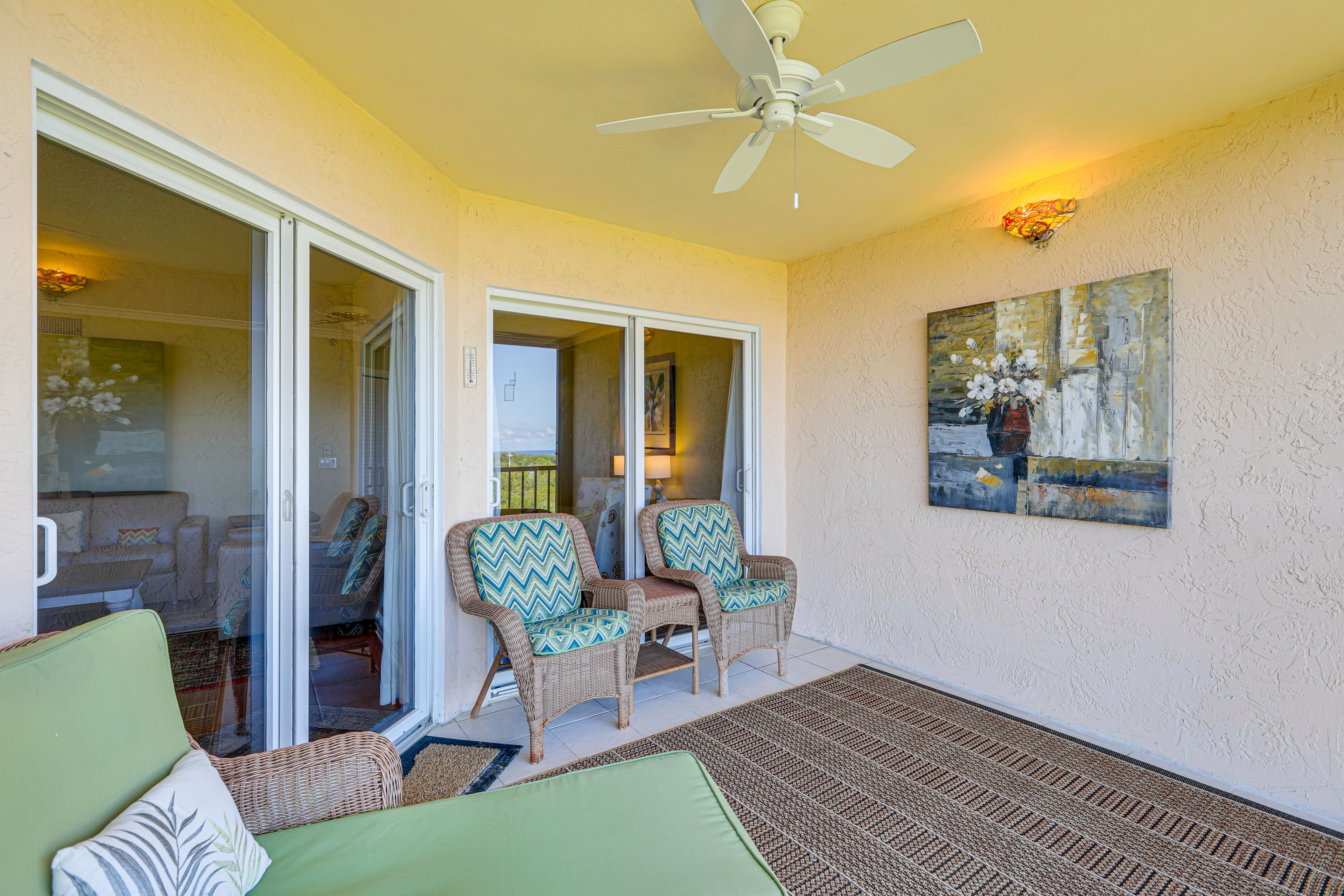 Private Lanai
