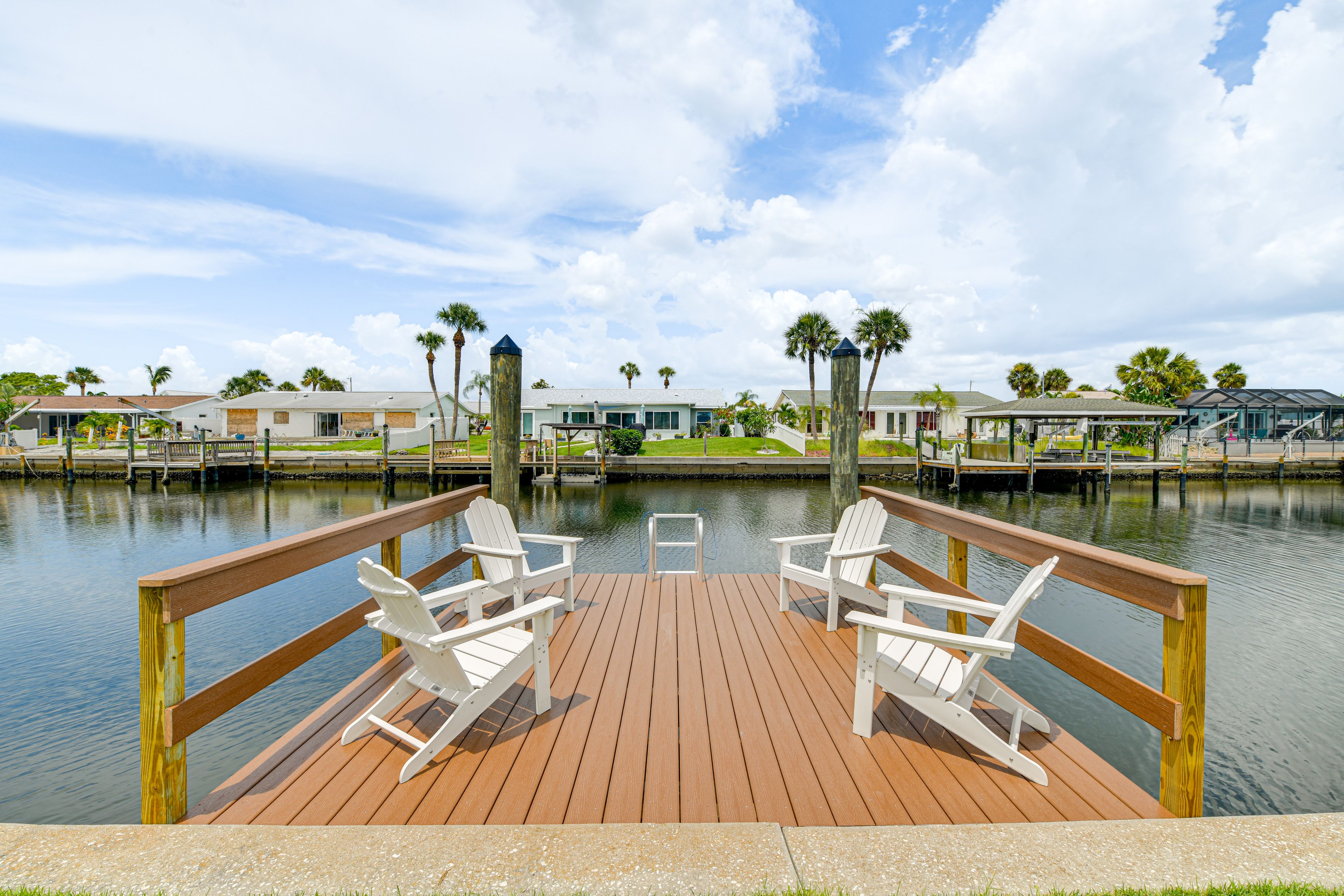 Apollo Beach Vacation Rental | 3BR | 2BA | 1,800 Sq Ft | 1 Step Required