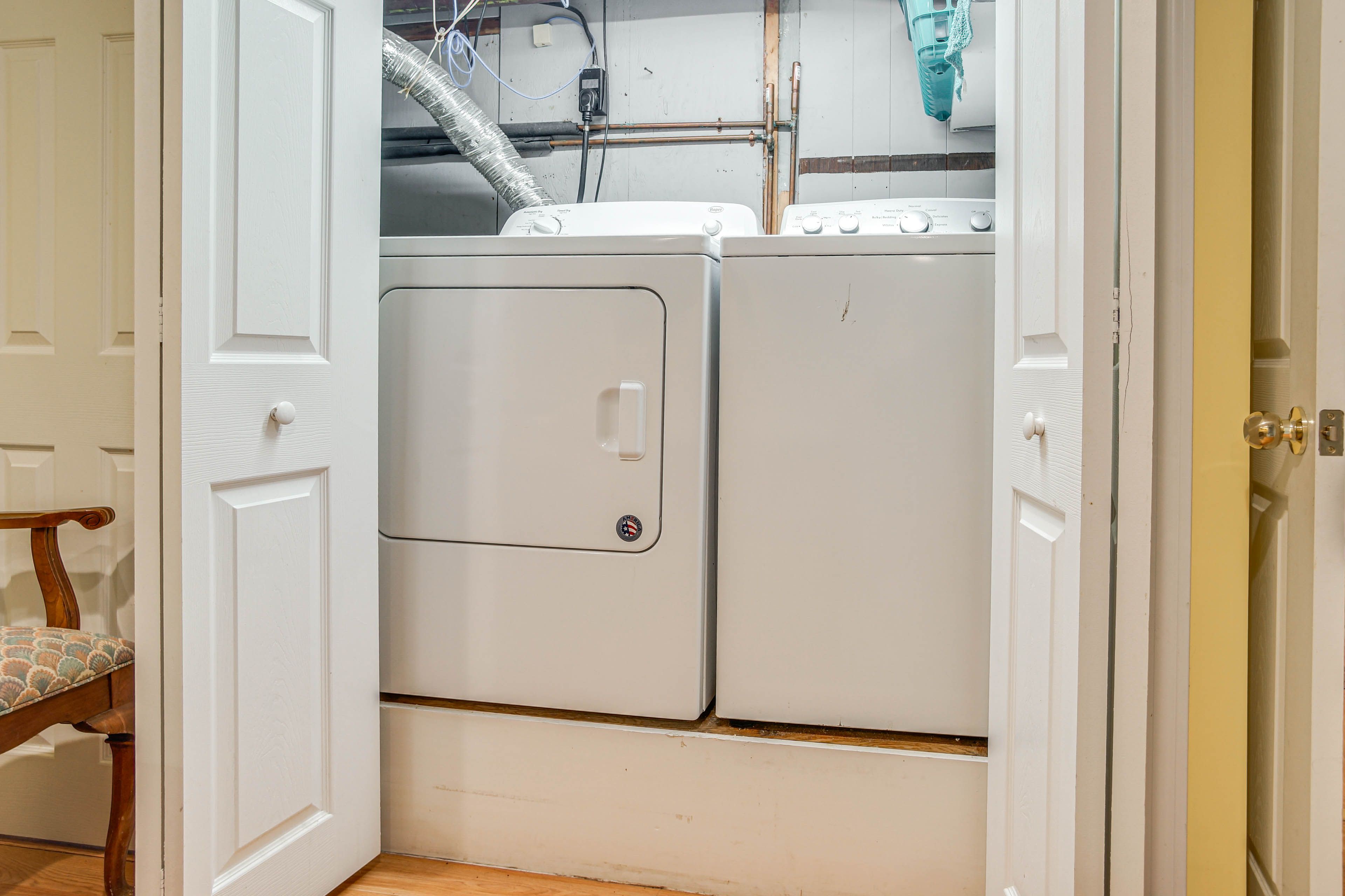 Washer & Dryer | Main Floor