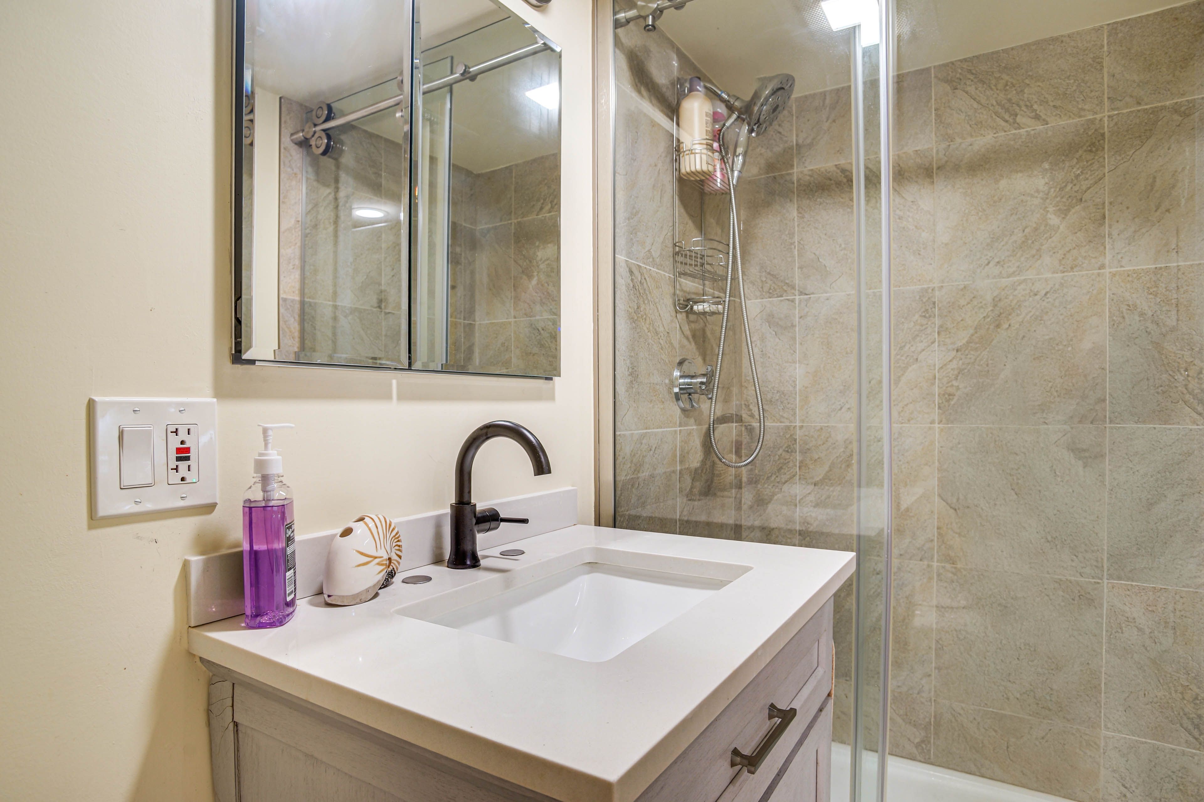 Full Bathroom | Basement