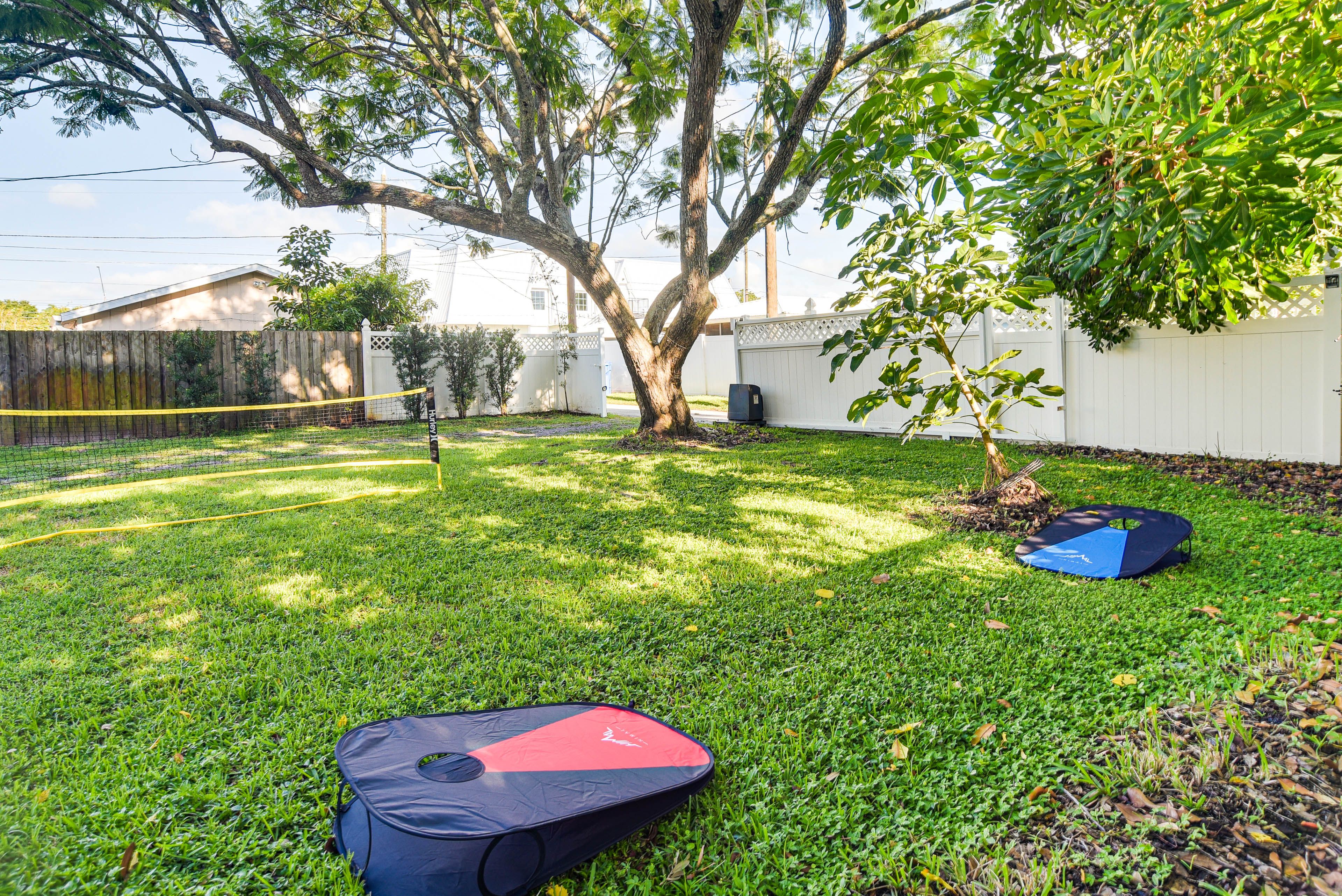 House Exterior | Fenced Backyard | Cornhole | Paddleball | Lawn Darts