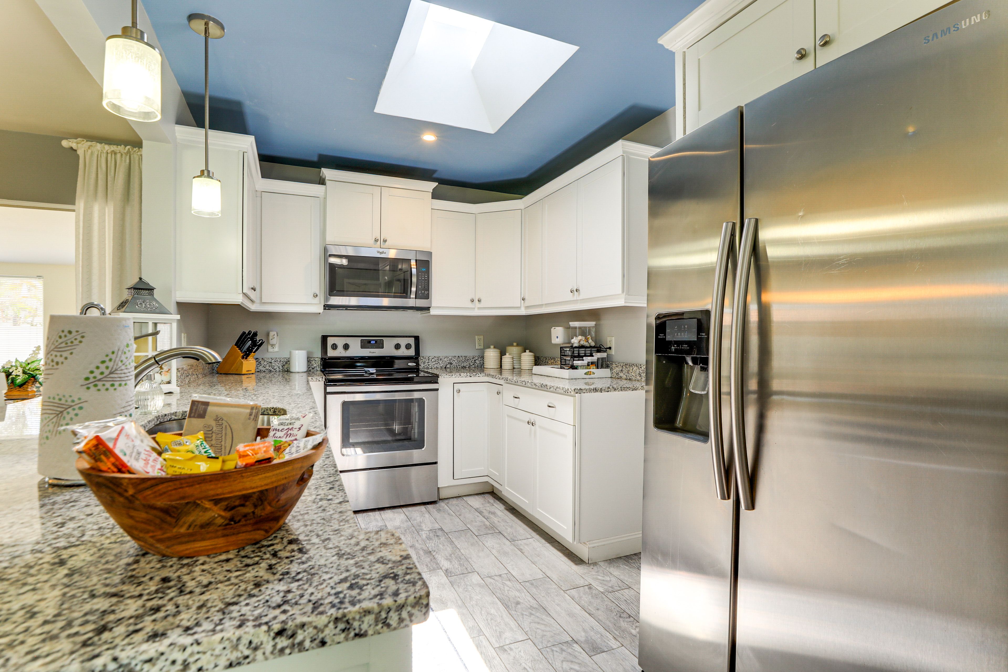 Kitchen | Cooking Basics | Pod Coffee Maker | Kettle | Microwave
