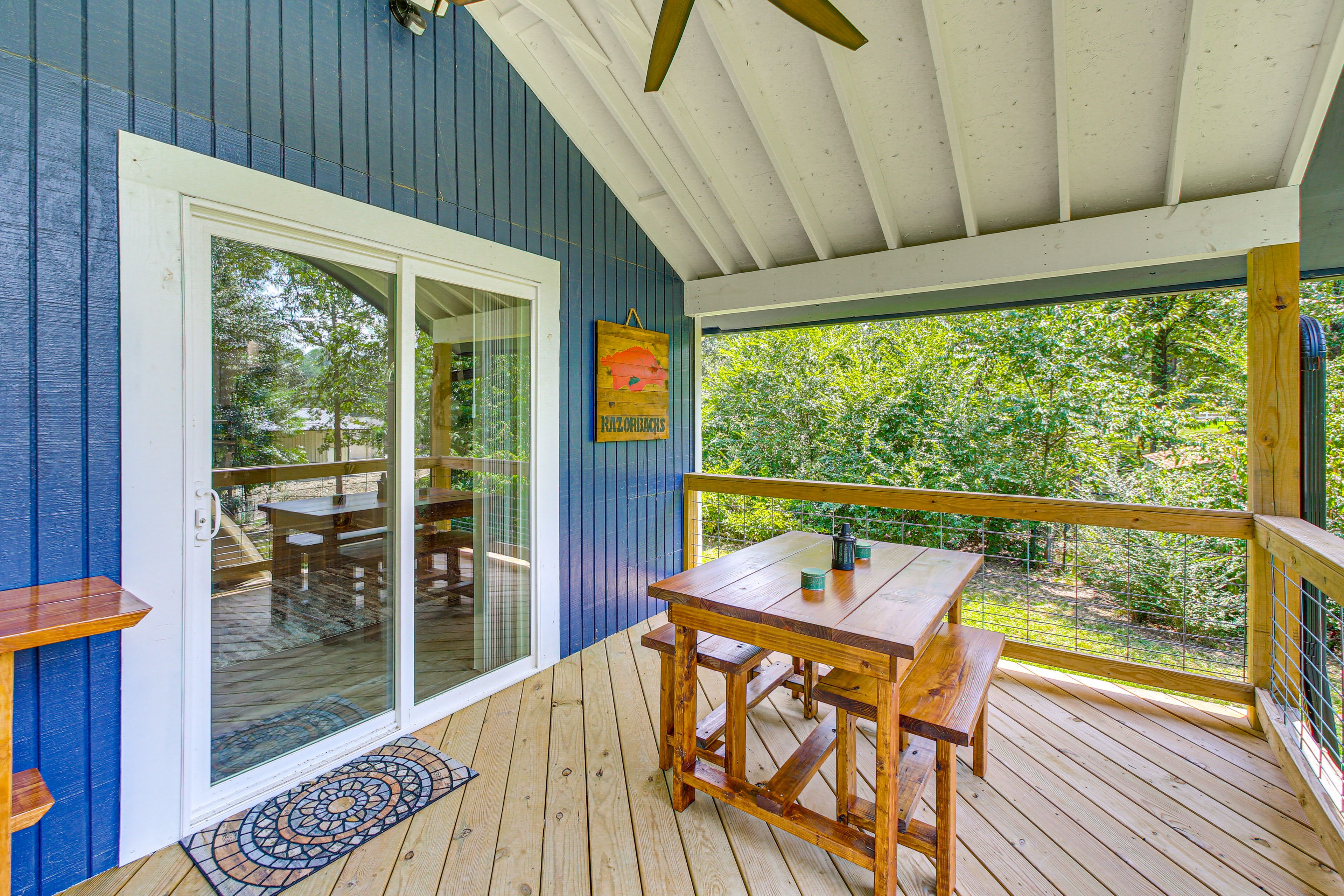 Covered Deck w/ Seating