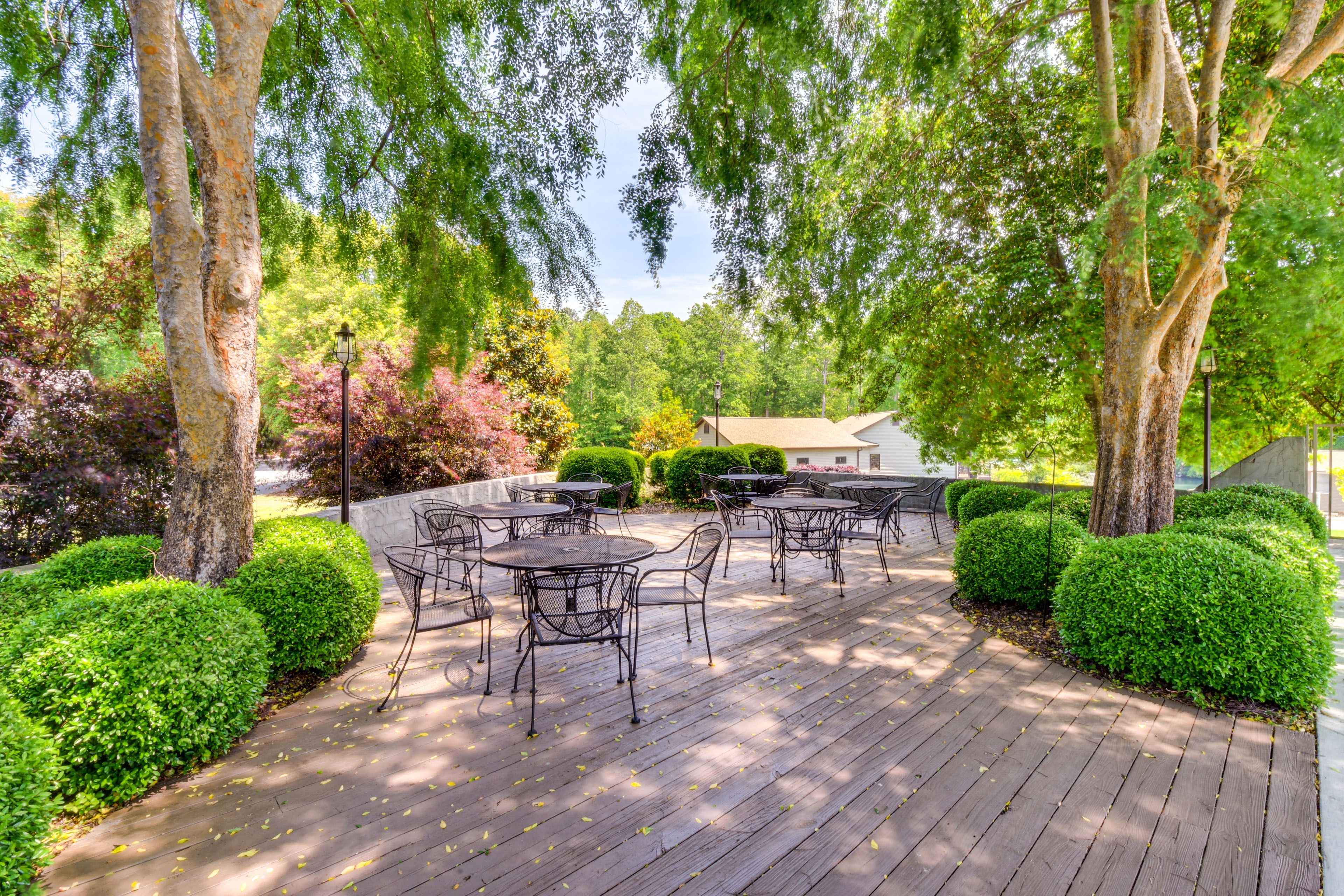 Community Dining Areas