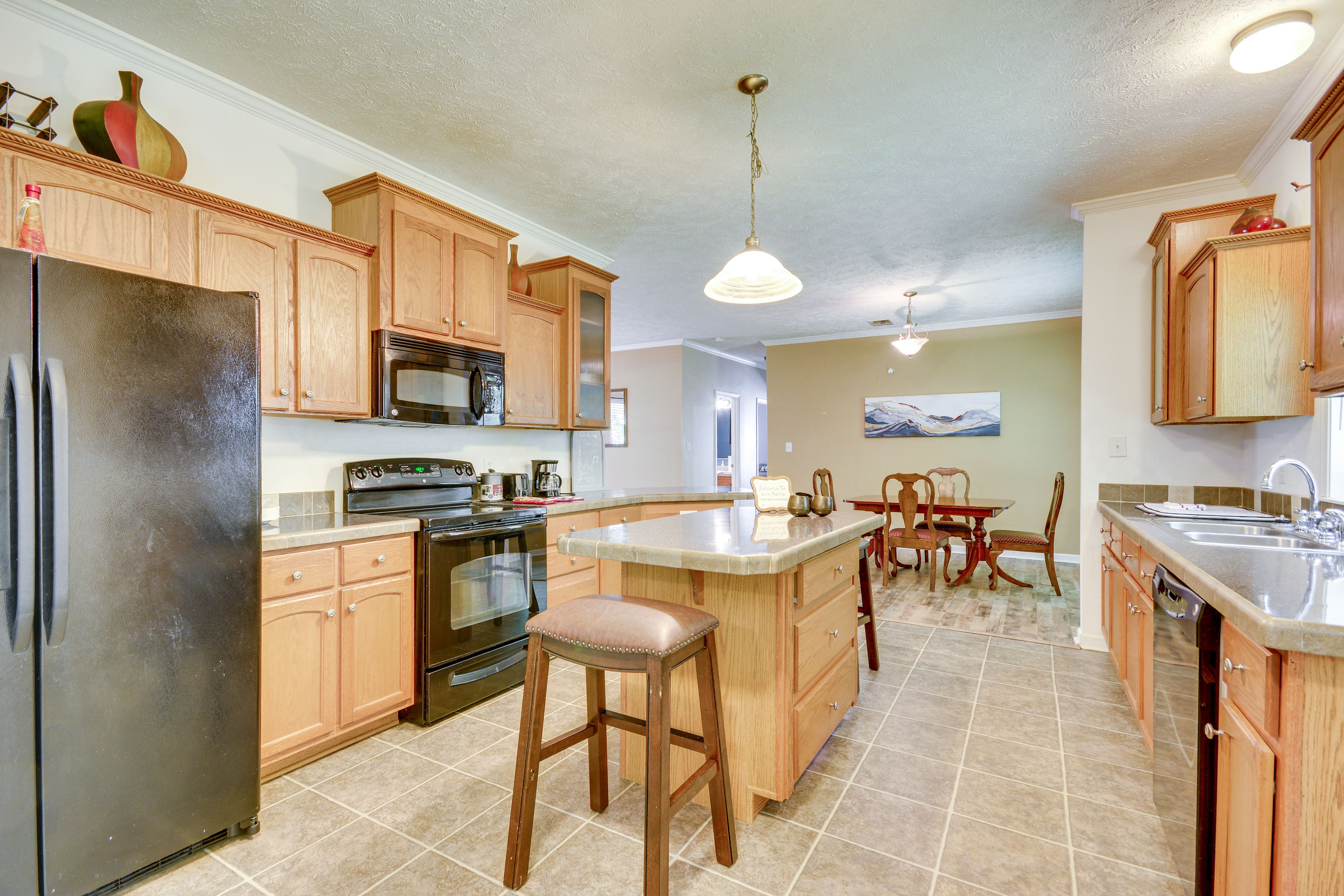 Kitchen | Drip Coffee Maker | Toaster