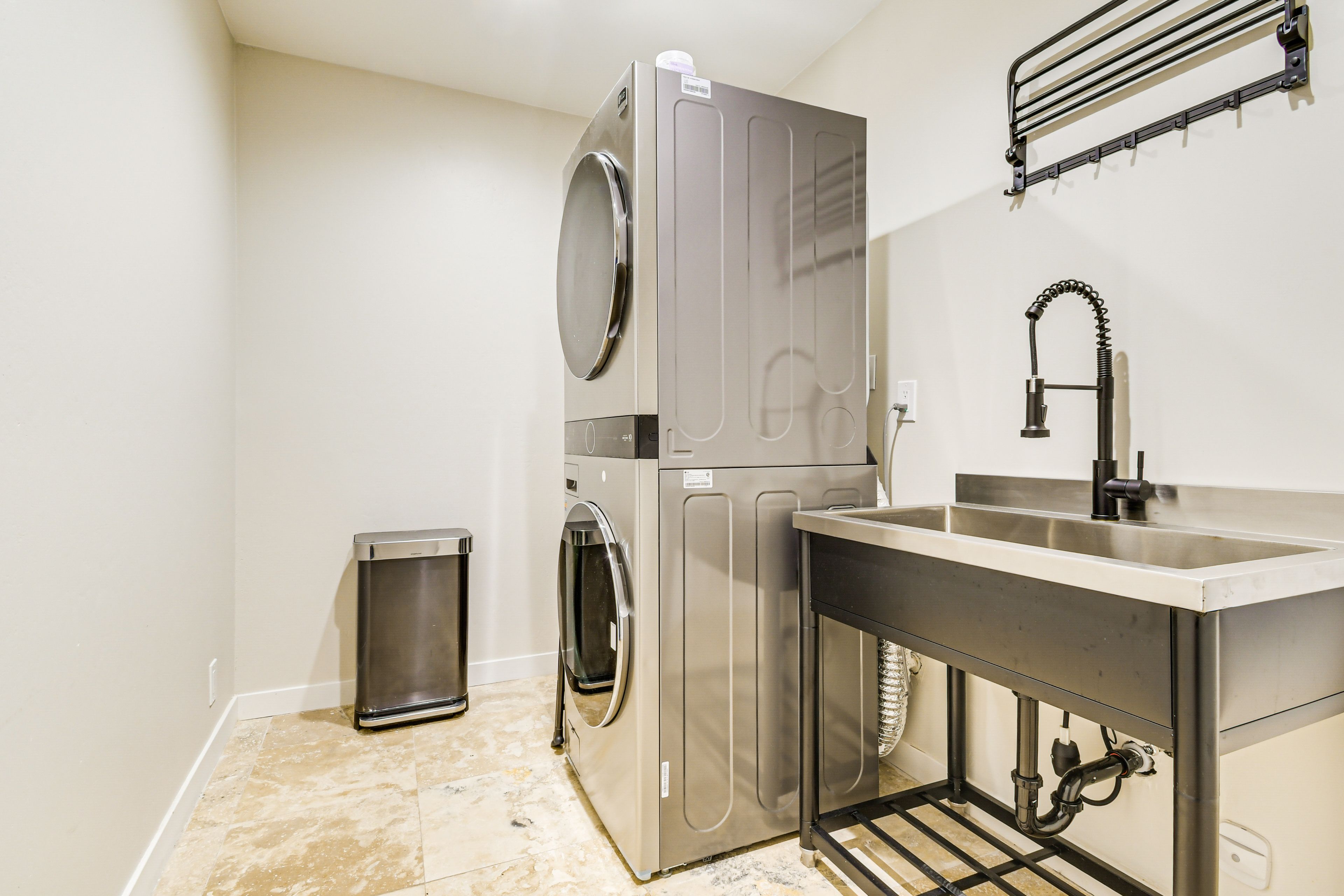 Laundry Room | Lower Level