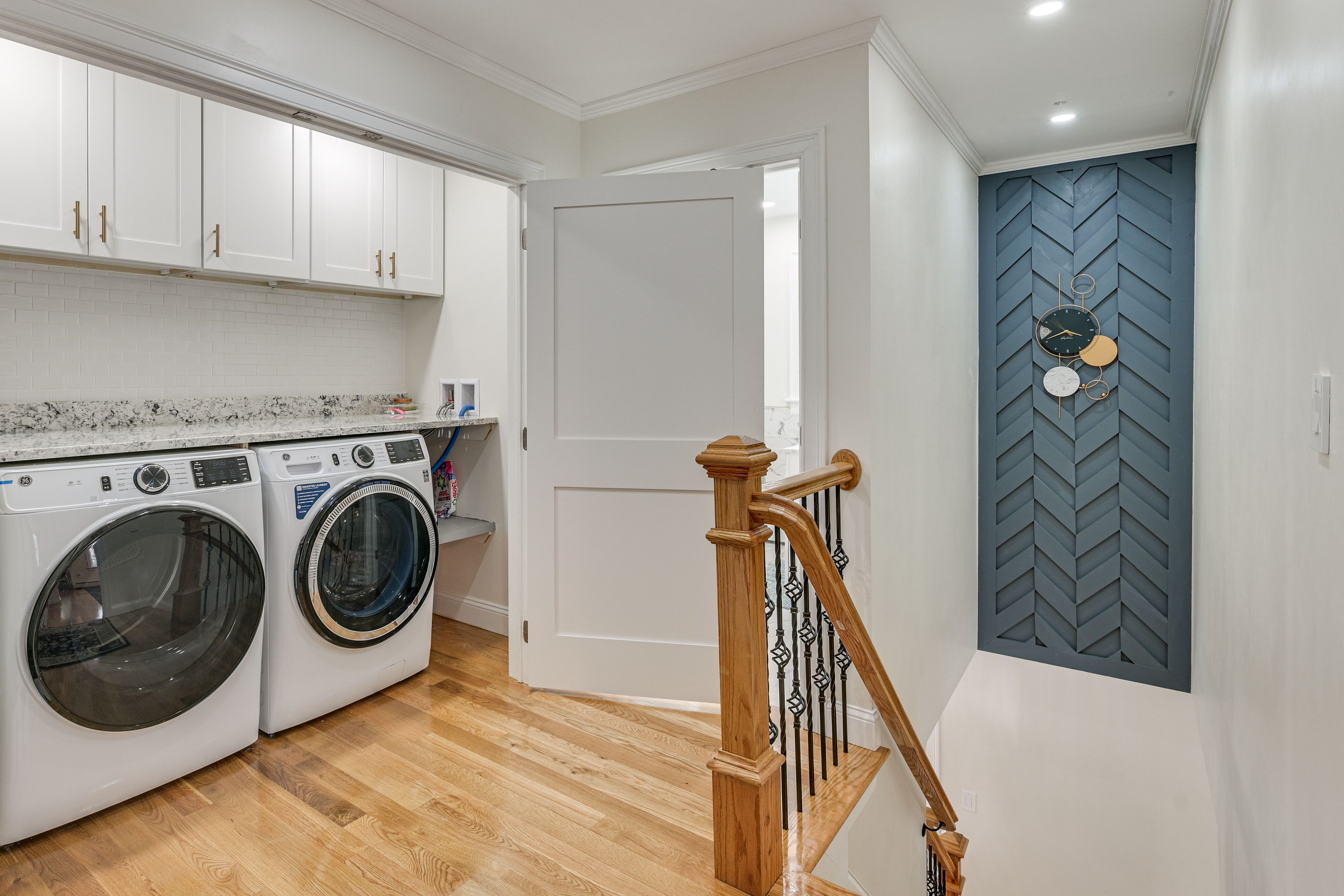 In-Unit Laundry | 2nd Floor