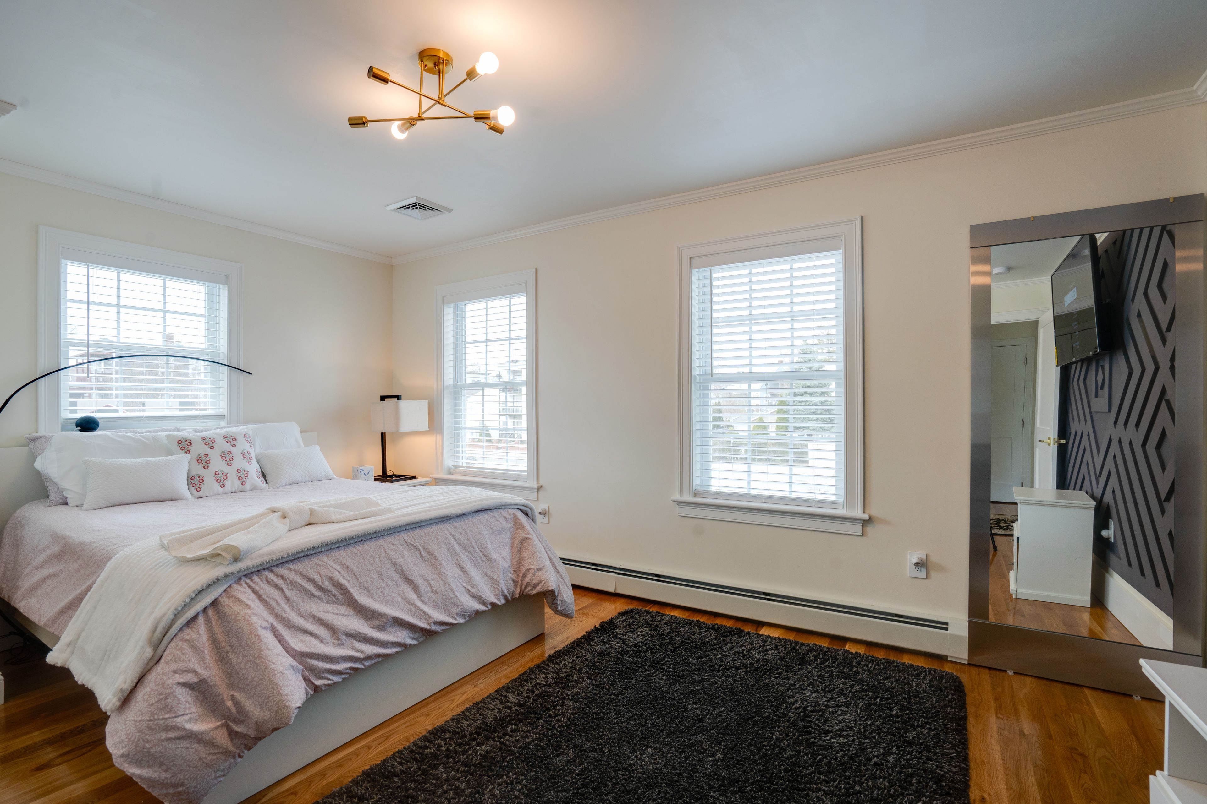 Bedroom 1 | Queen Bed | 2nd Floor