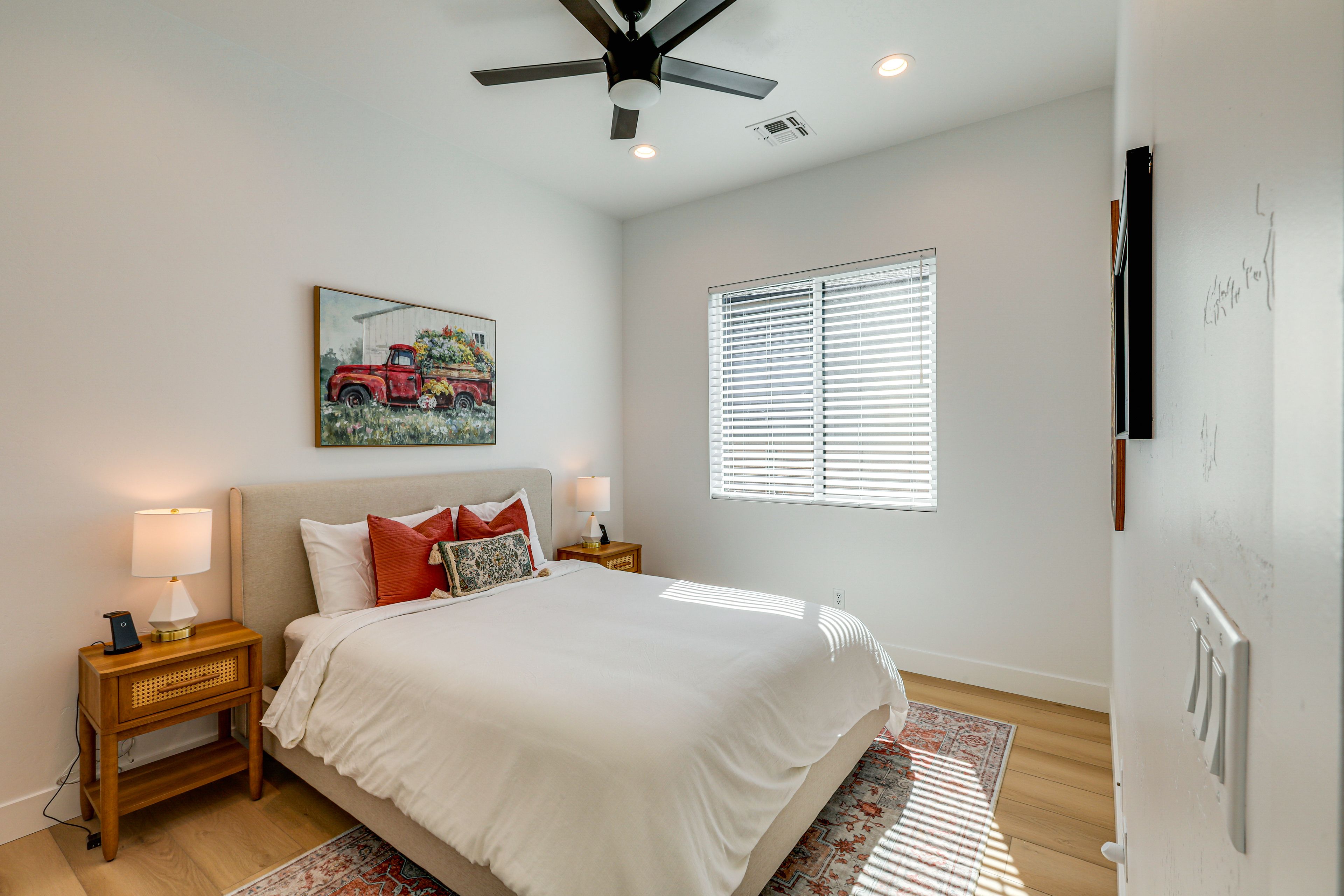 Bedroom 2 | Queen Bed | Linens Provided