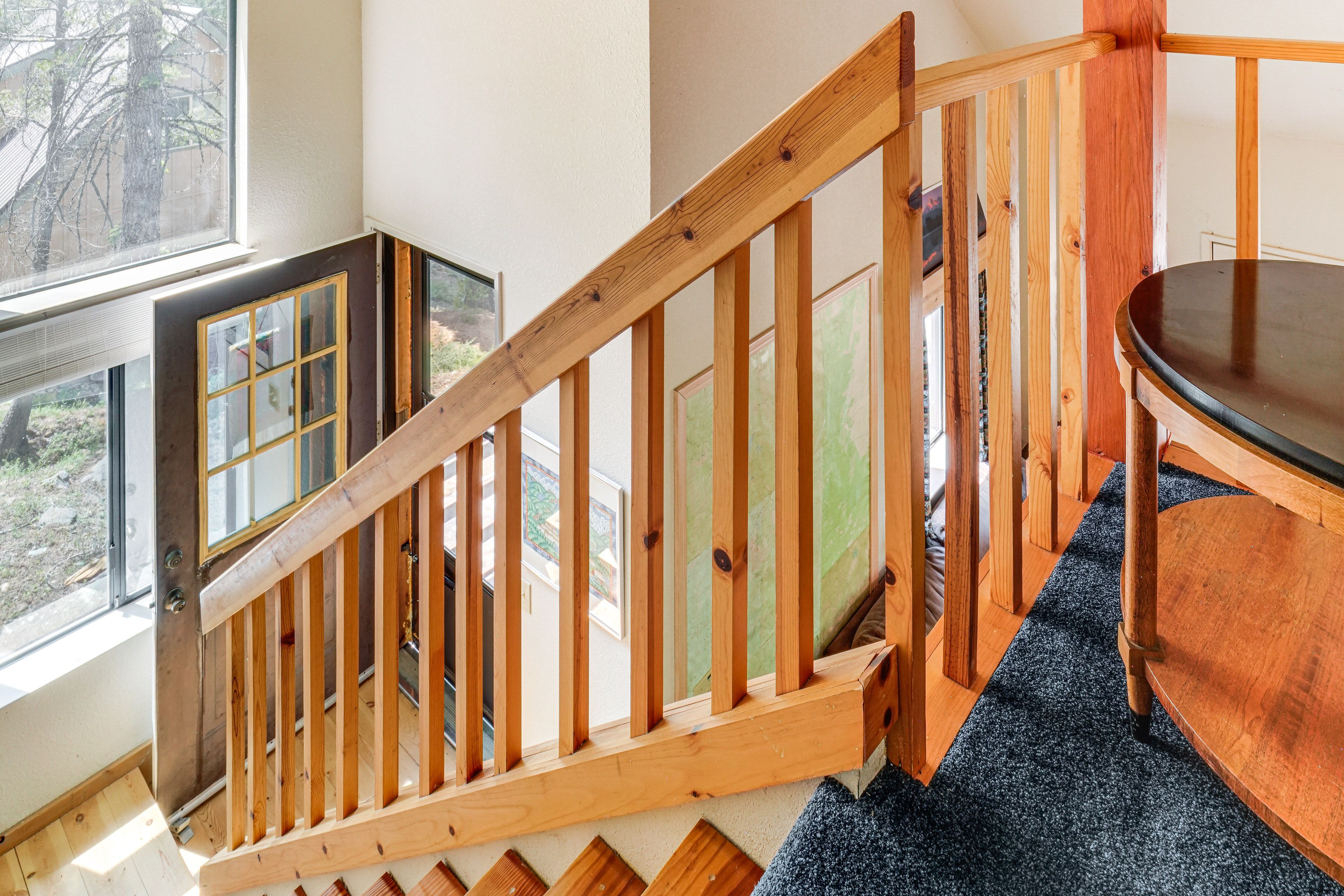 Stairs to 2nd Floor