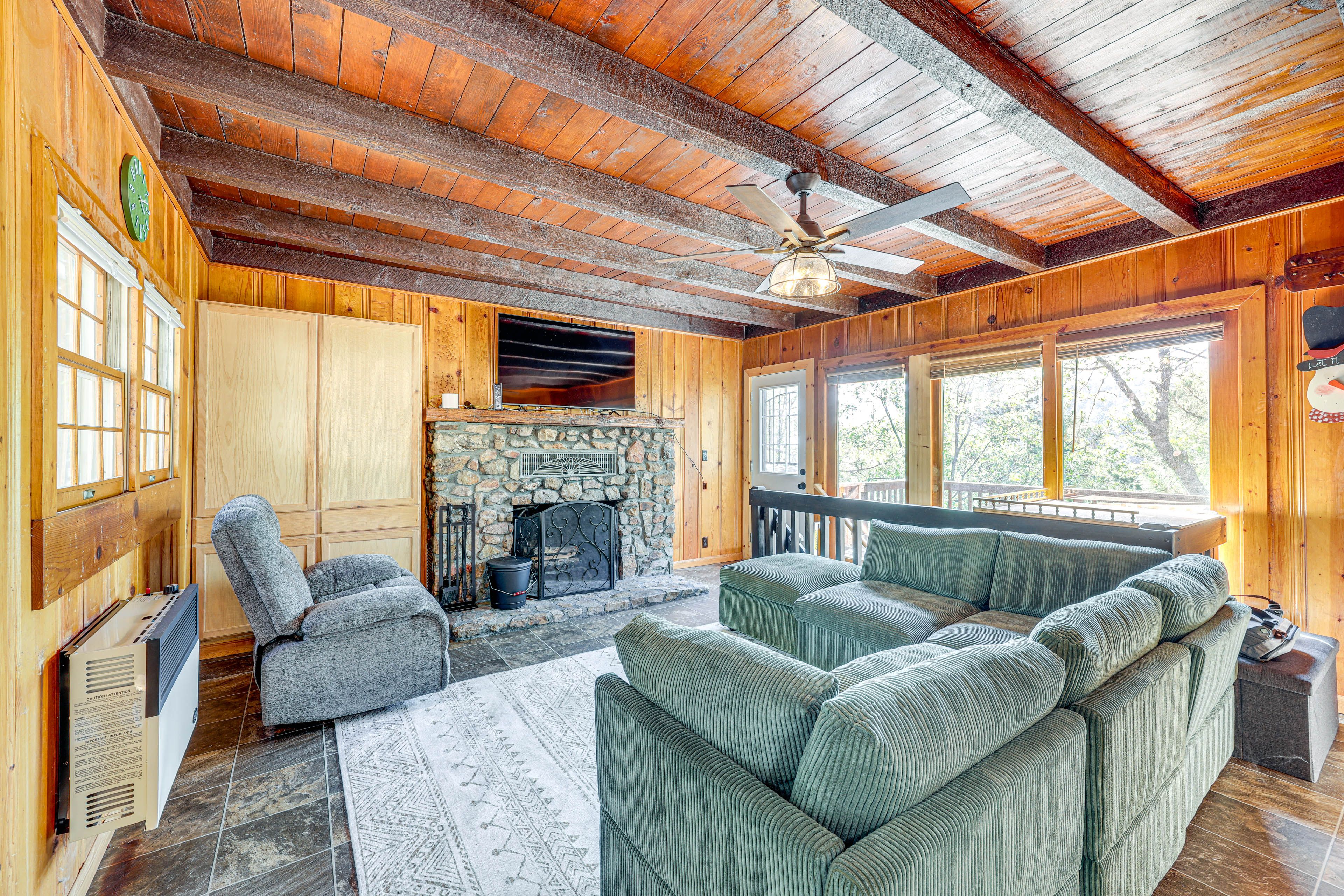 Running Springs Vacation Rental | 2BR | 2BA | 1,173 Sq Ft | Stairs Required