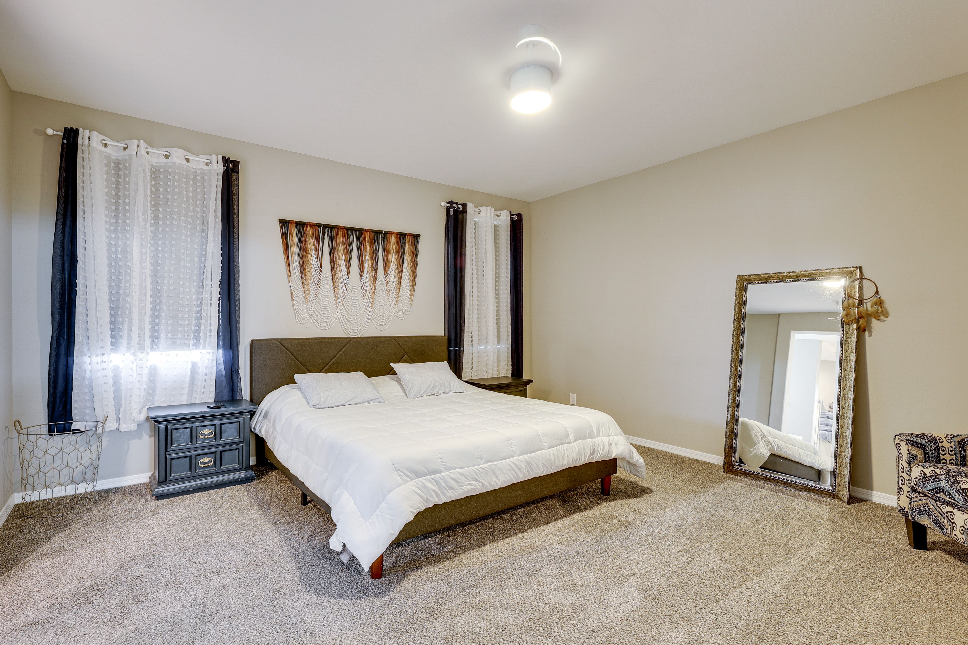 Bedroom 2 | 2nd Floor | King Bed | Smart TV