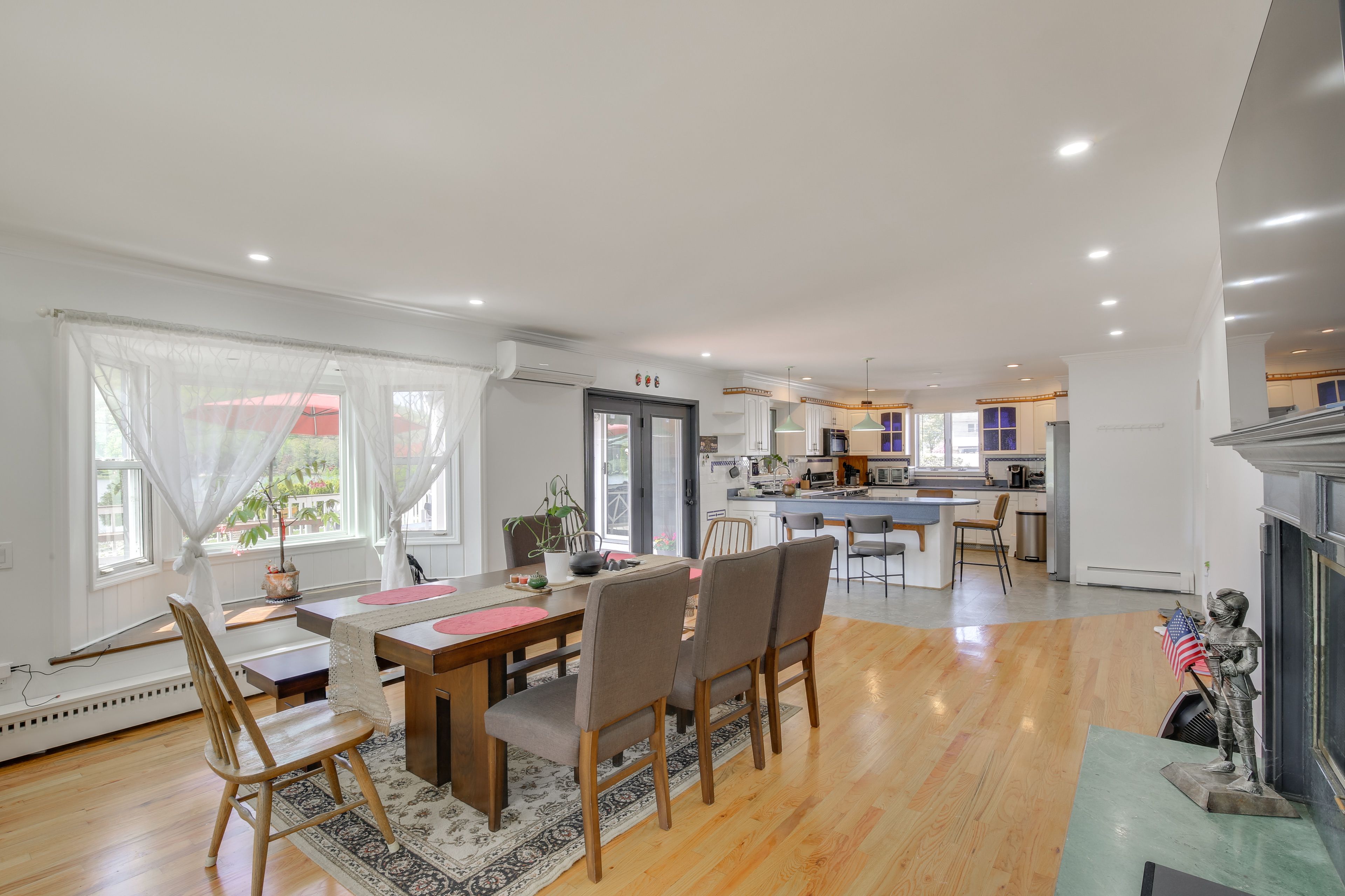 Dining Area | 1st Floor