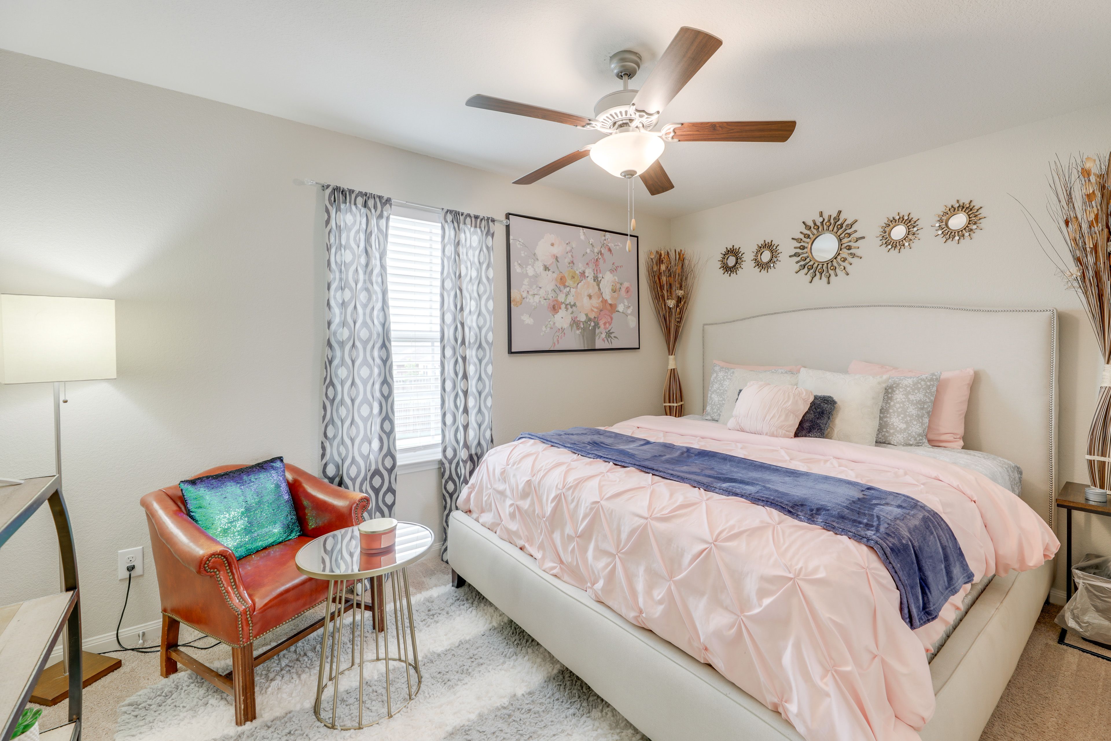 Bedroom 2 | 2nd Floor | King Bed