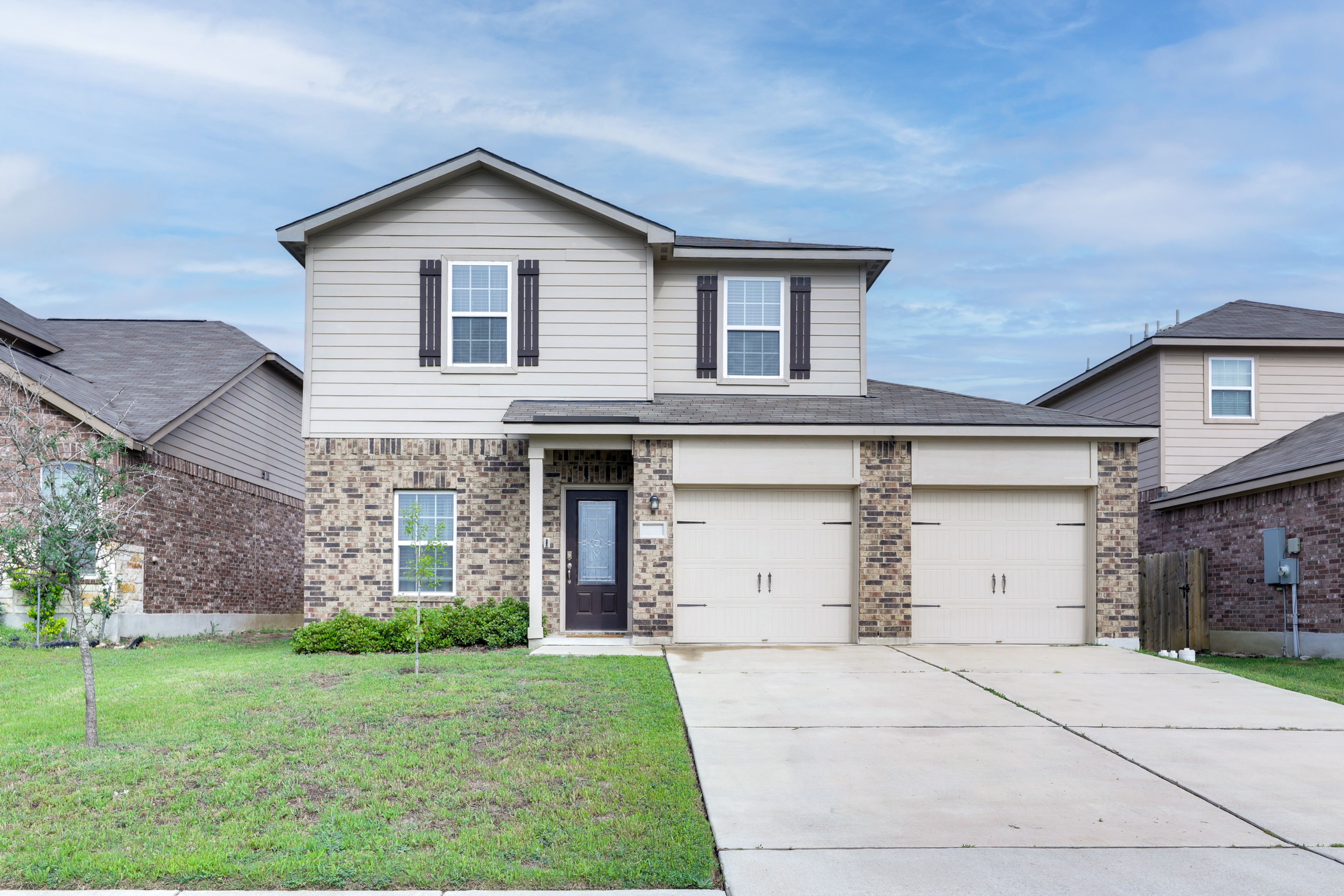 Manor Vacation Rental | 3BR | 2.5BA | 1,418 Sq Ft | Stairs Required