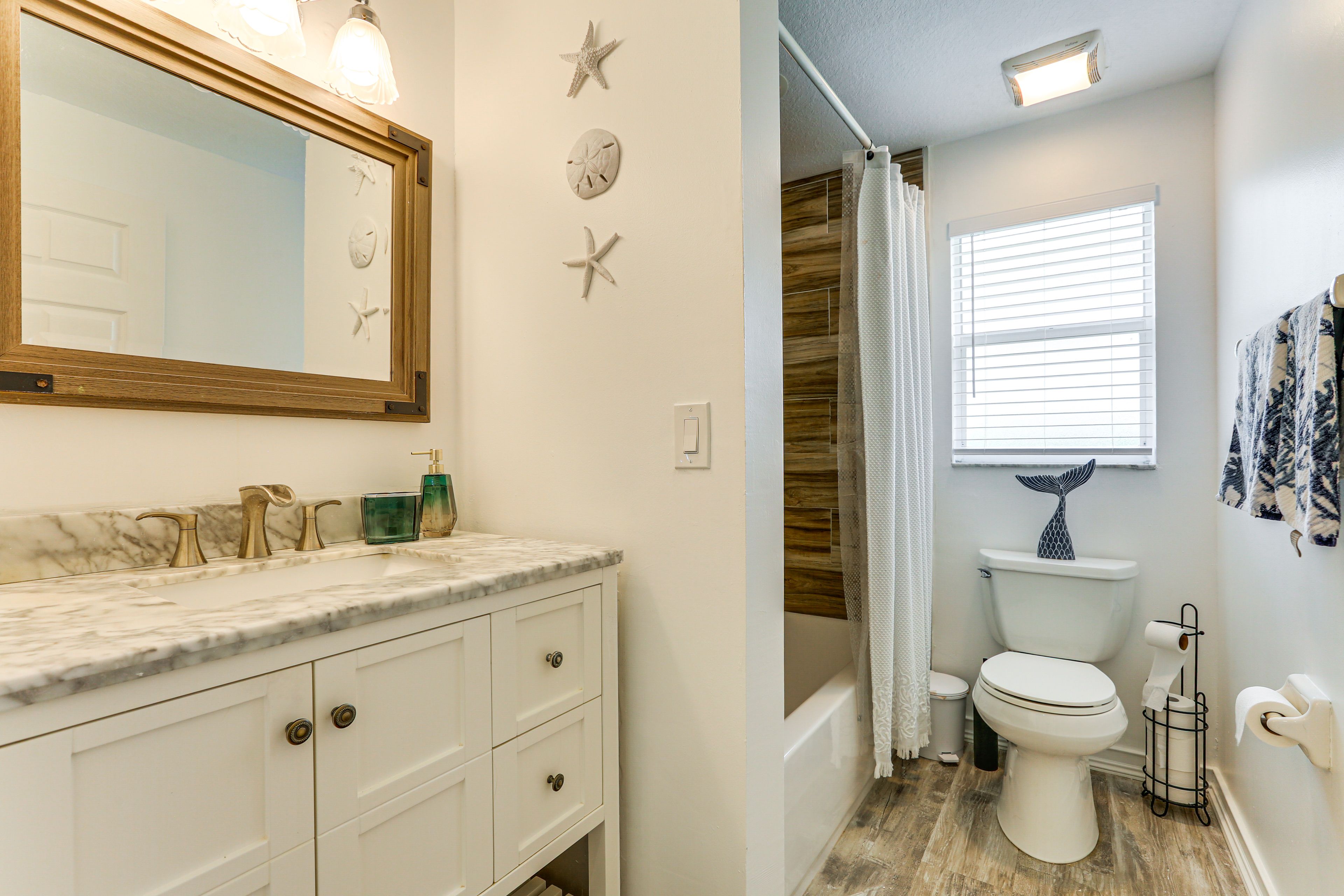 Full Bathroom