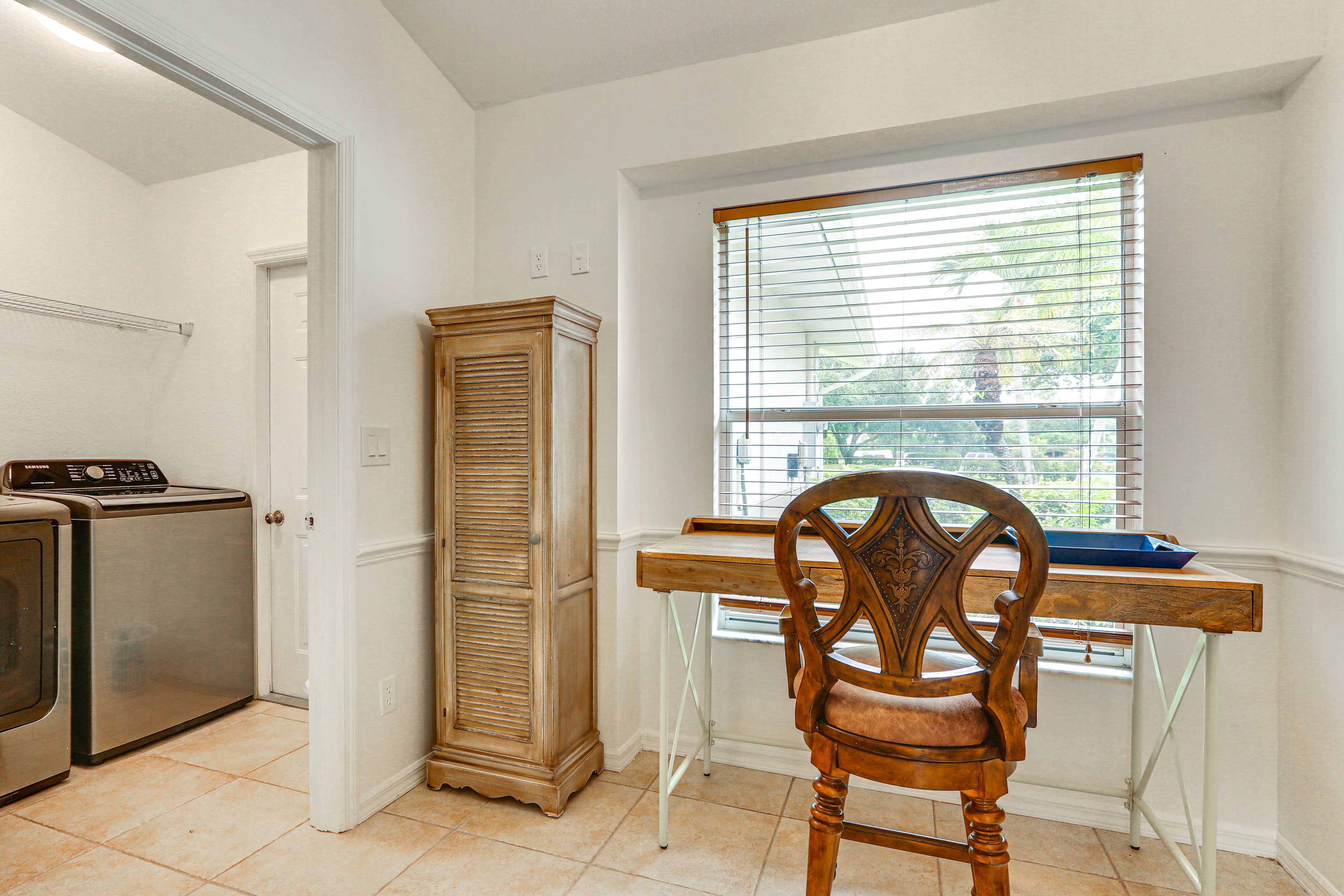 Dedicated Workspace | Washer & Dryer