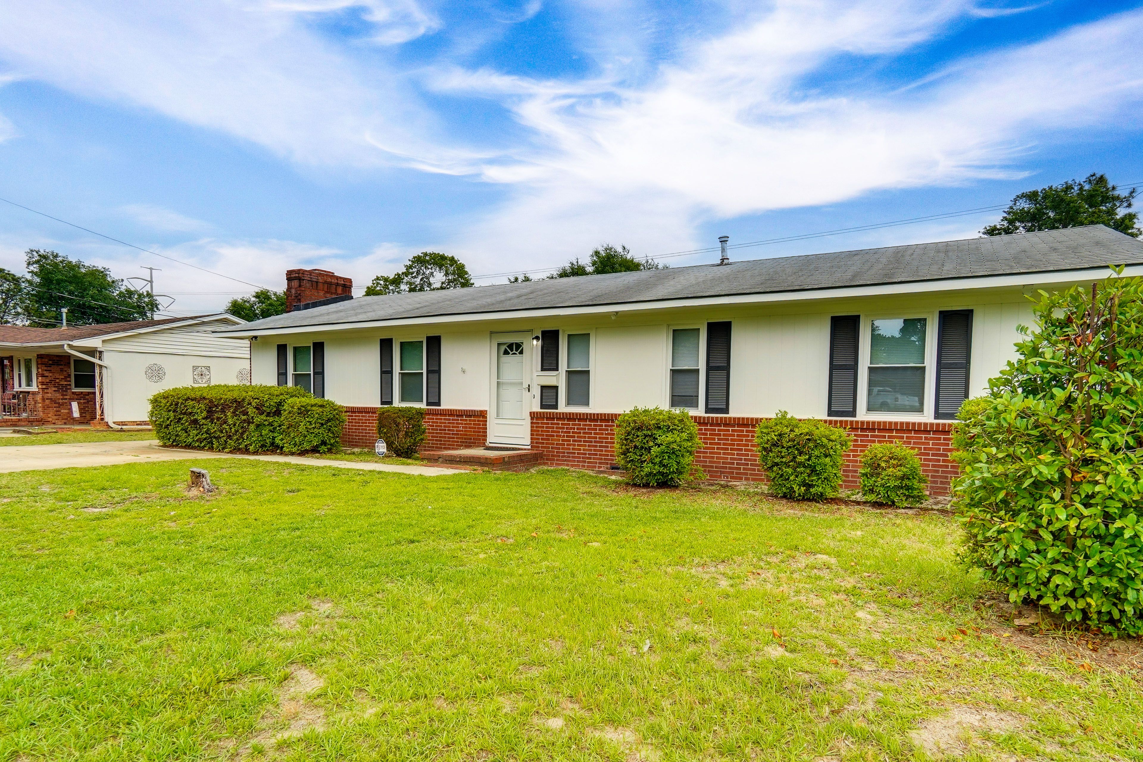 Fayetteville Vacation Rental | 3BR | 2BA | 2 Steps to Enter | 1,278 Sq Ft