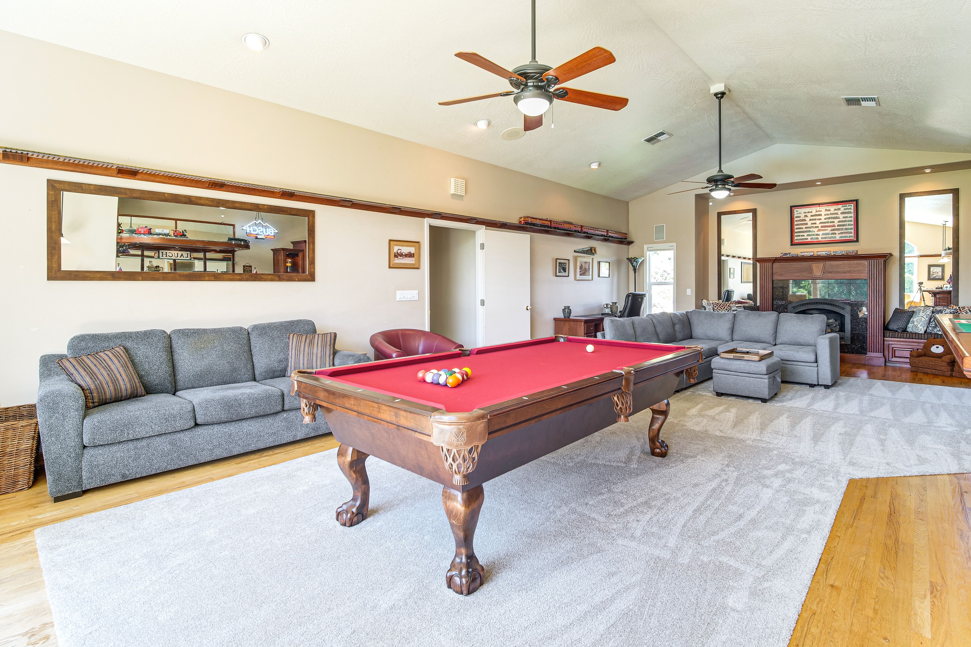 Entertainment Room | 2nd Floor | Smart TV | Train Theme | Full Sleeper Sofa