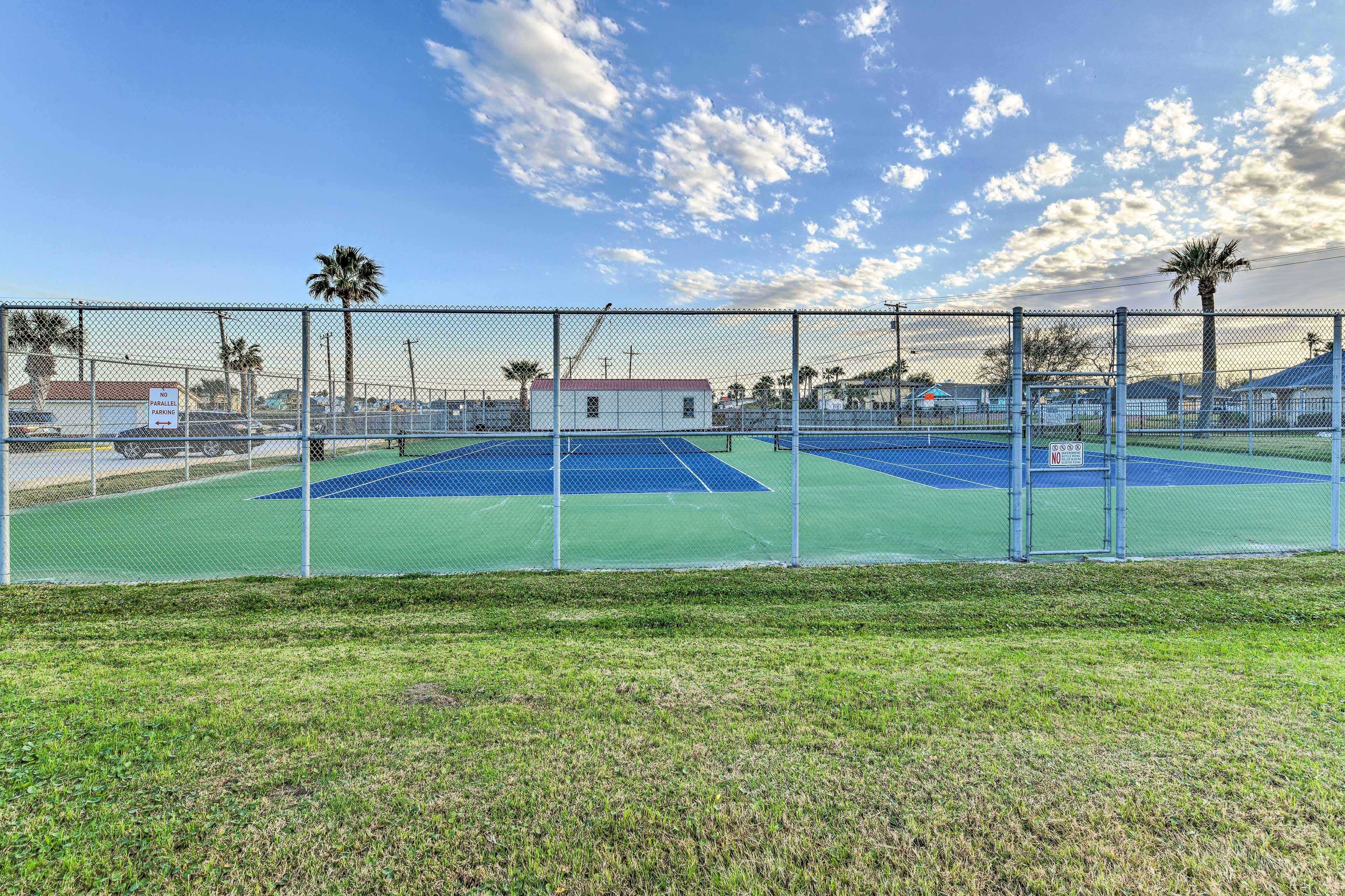 Community Tennis Courts