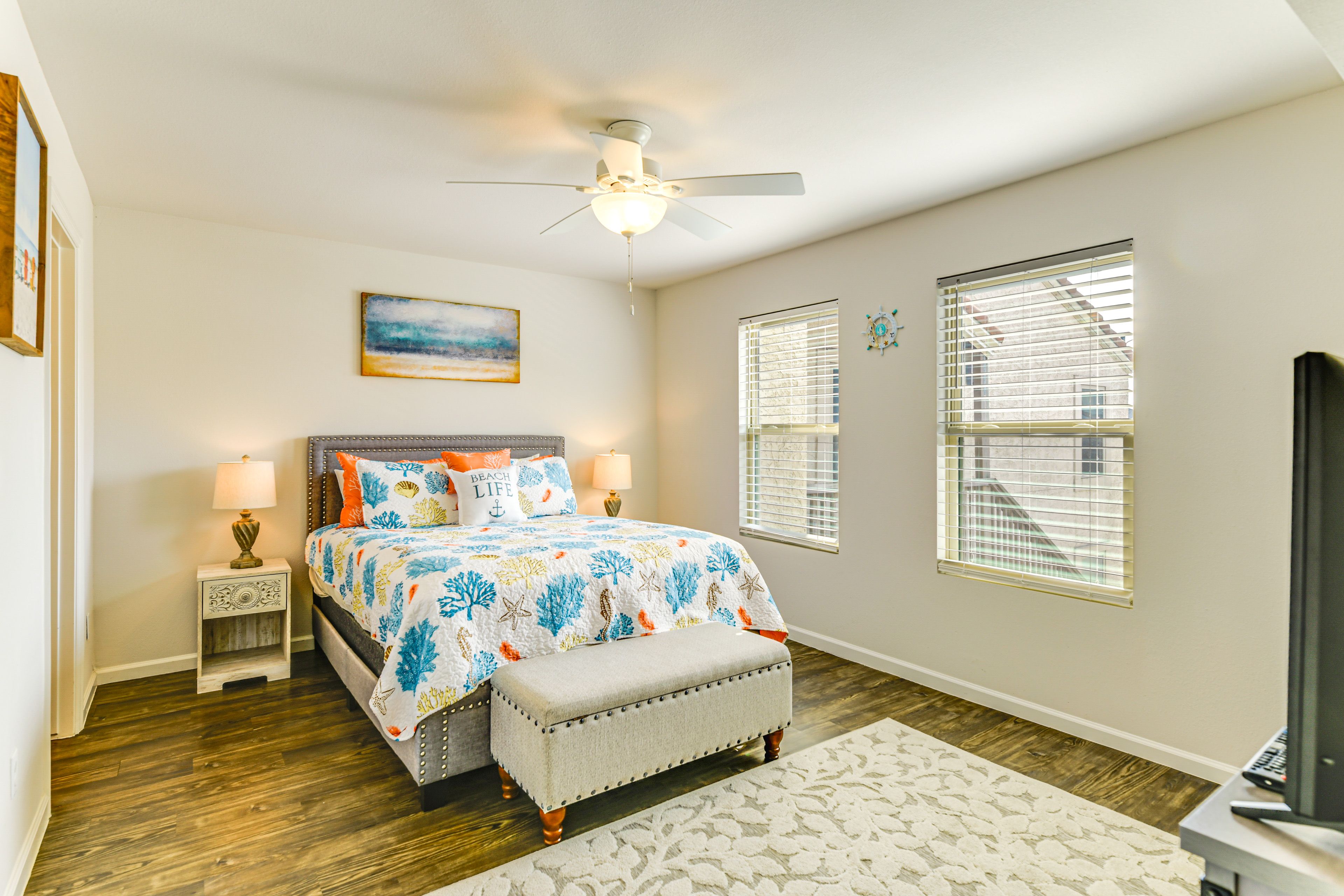 Bedroom 2 | Queen Bed | Smart TV | Main Level