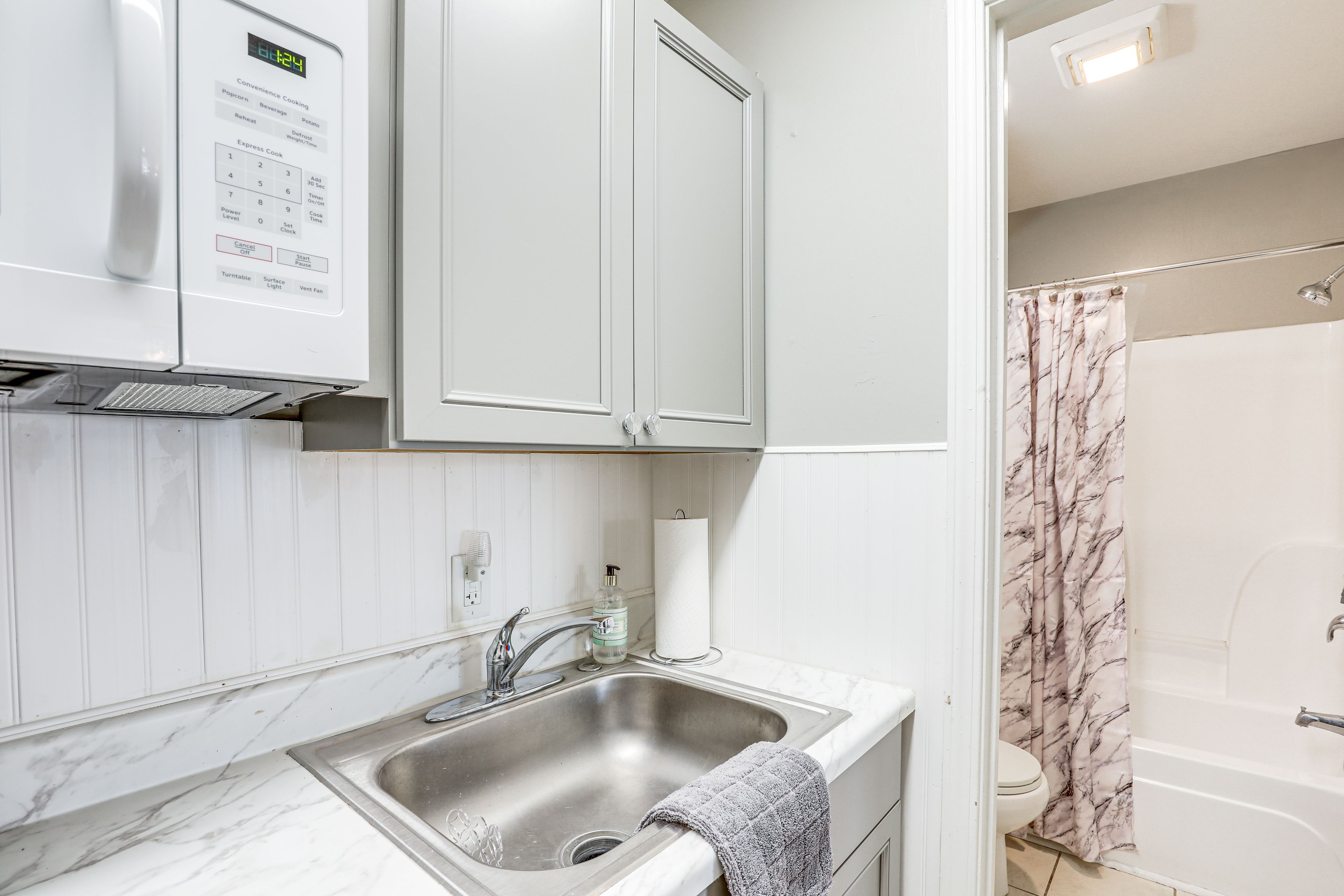 Kitchenette